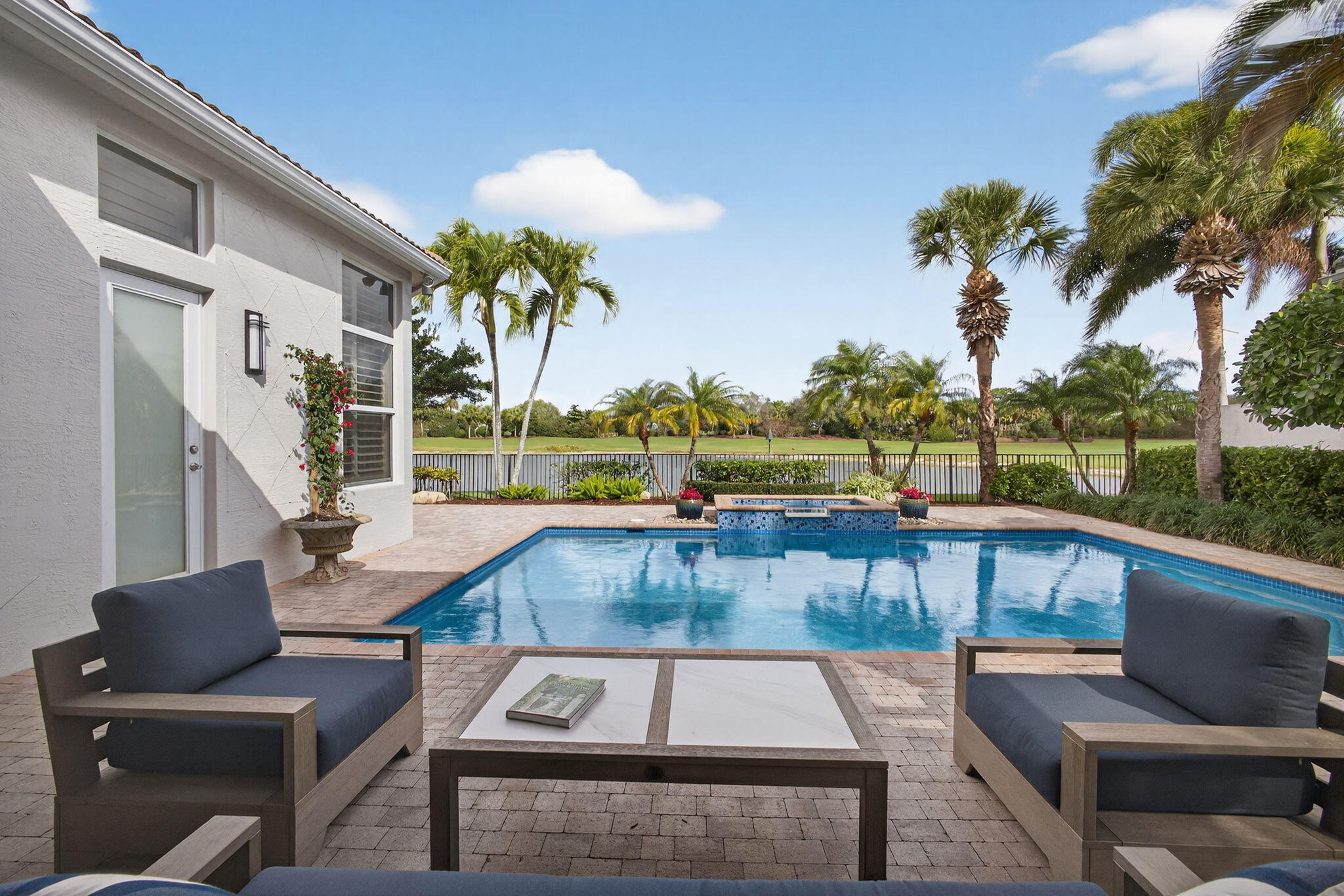 131 Porto Vecchio Palm Beach Gardens, FL 33418