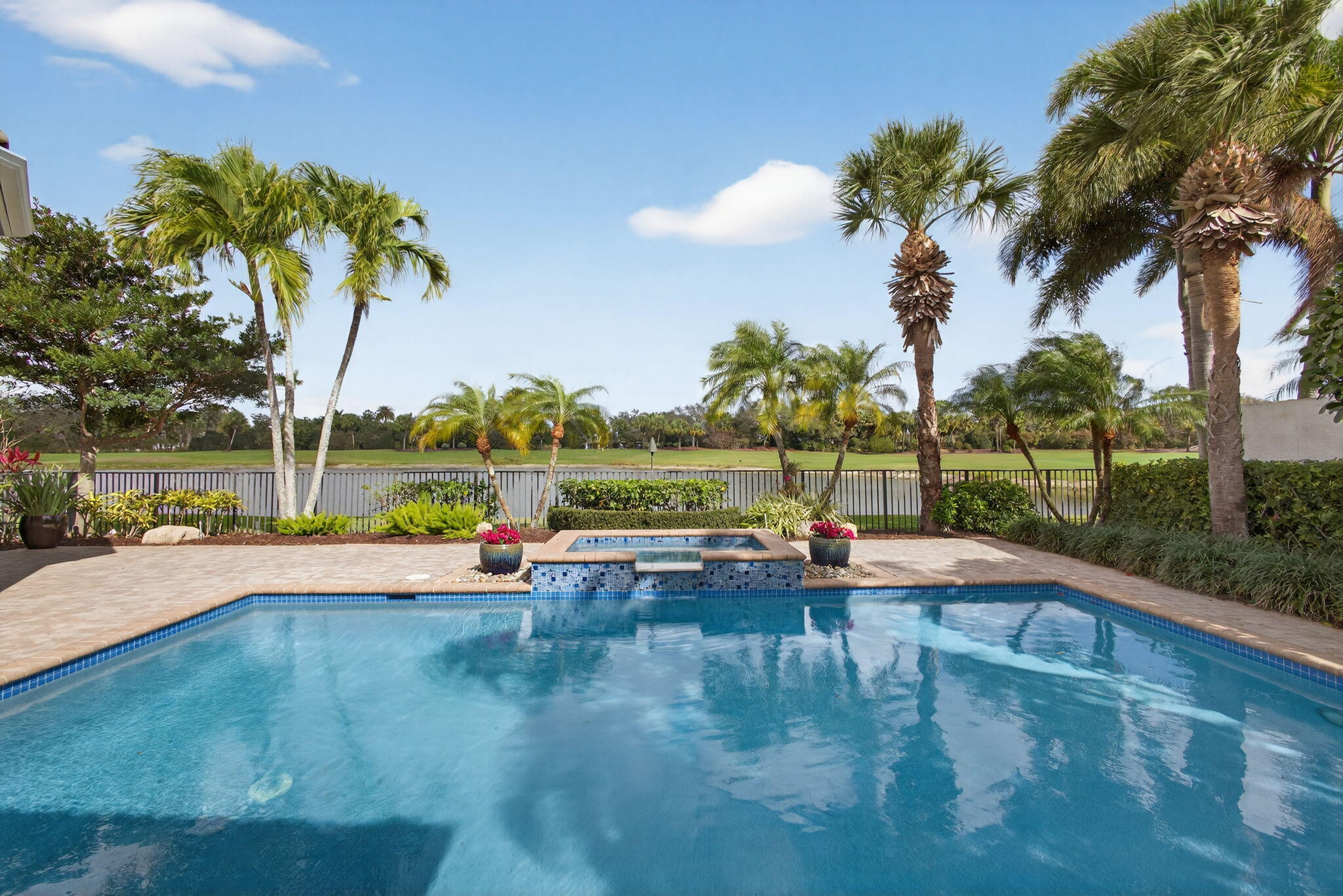 131 Porto Vecchio Palm Beach Gardens, FL 33418