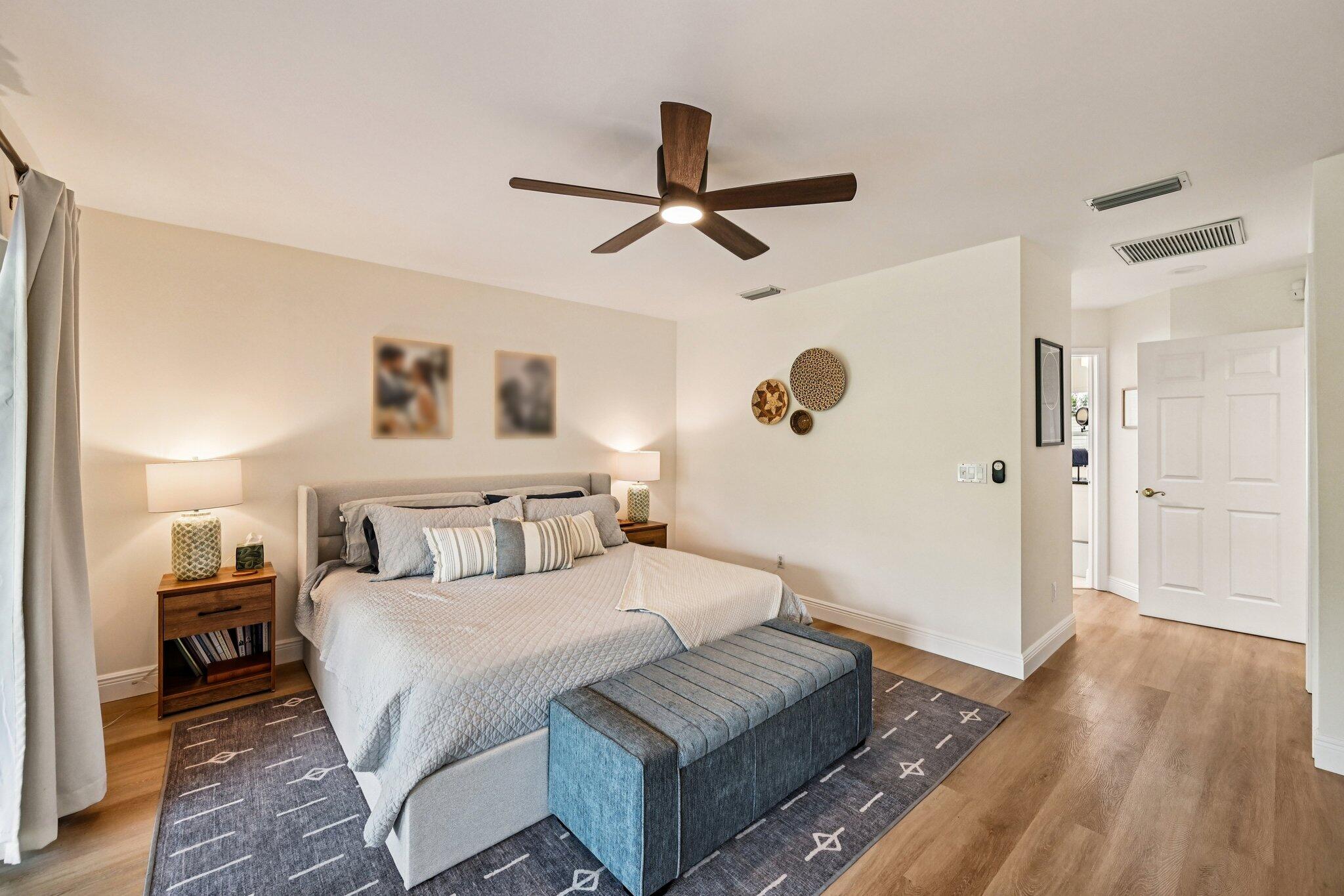 18295 Lake Bnd Jupiter, FL 33458