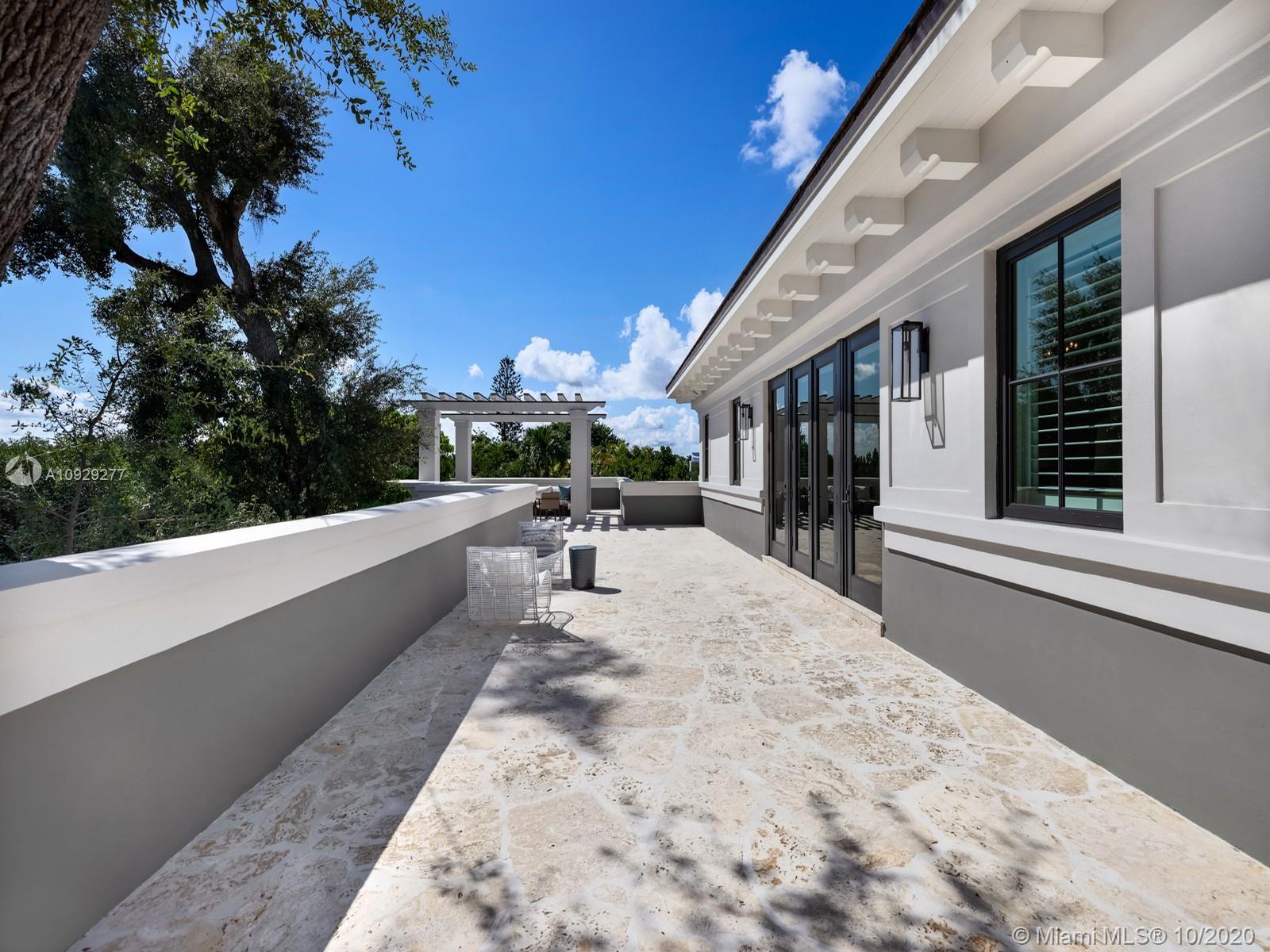 125 Solano Prado Coral Gables, FL 33156