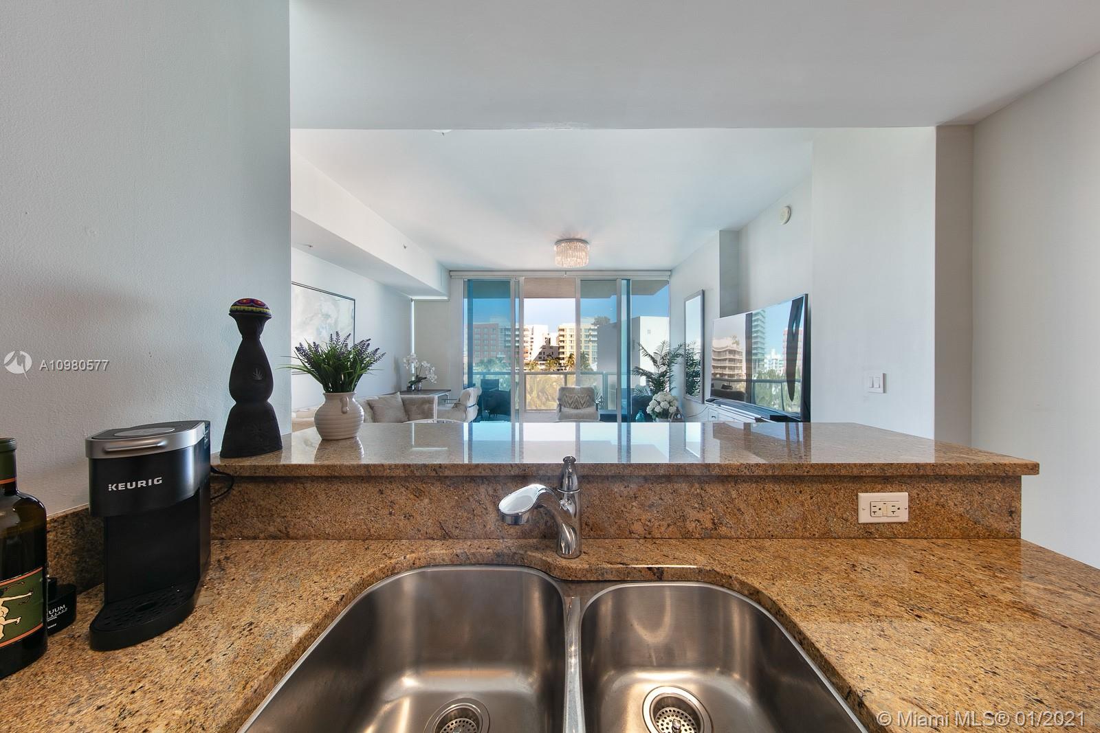 image Continuum South Beach North Tower6