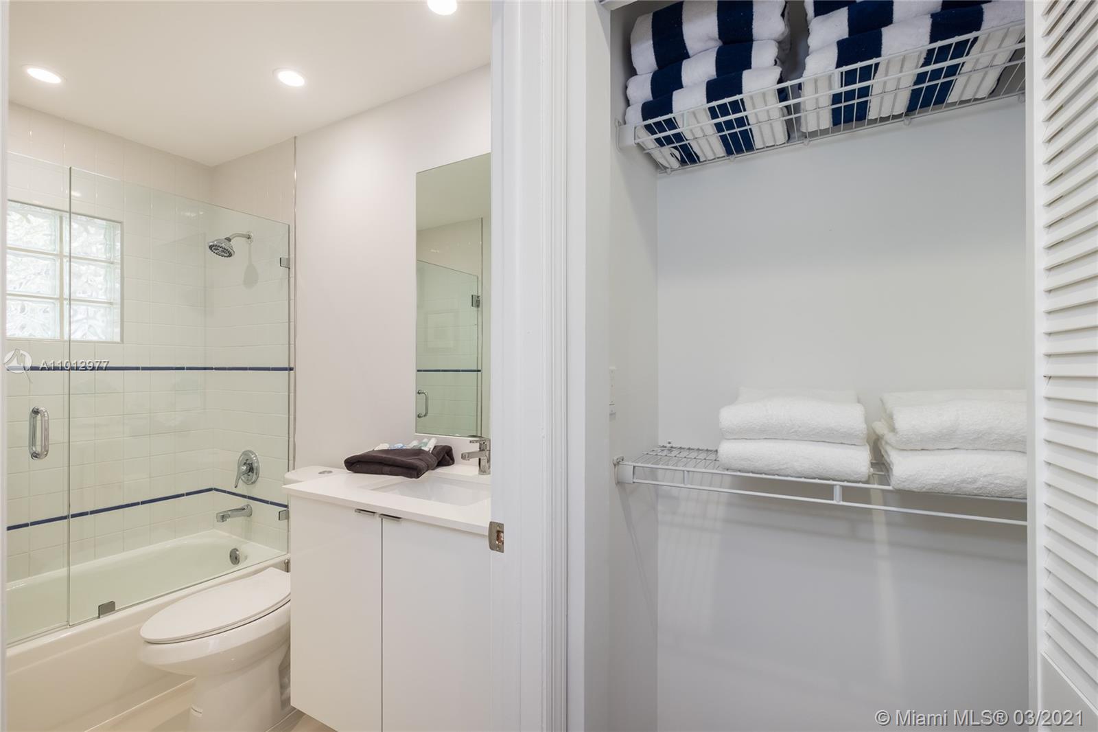 3143 Day Ave #B Miami, FL 33133