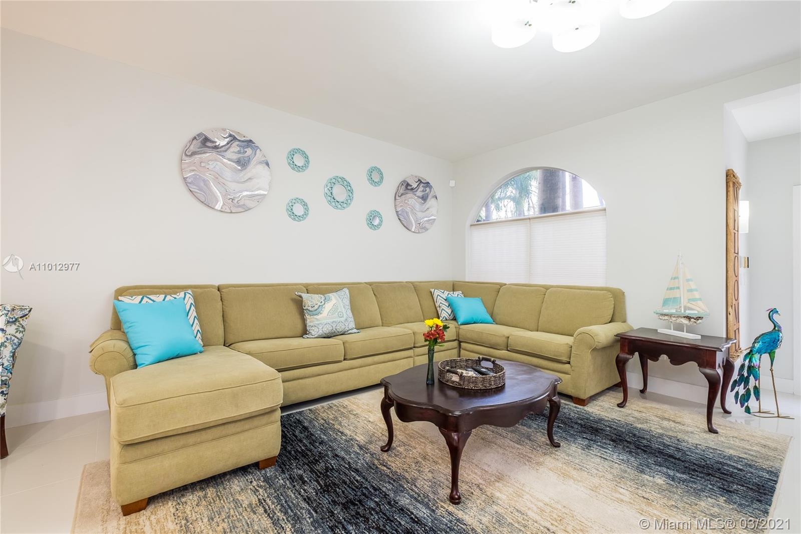 3143 Day Ave #B Miami, FL 33133