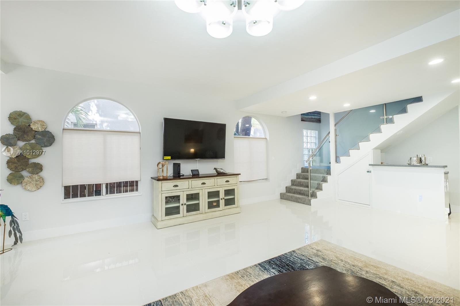 3143 Day Ave #B Miami, FL 33133