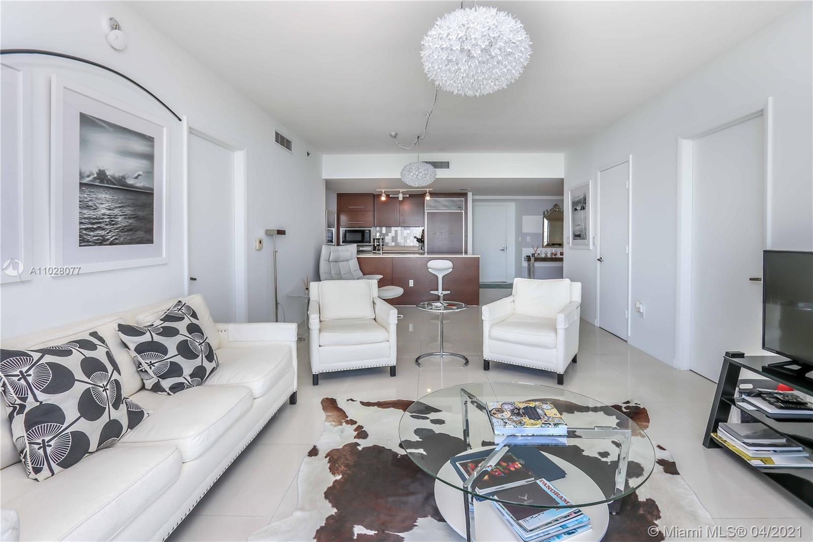 465 Brickell Ave #4403 Miami, FL 33131