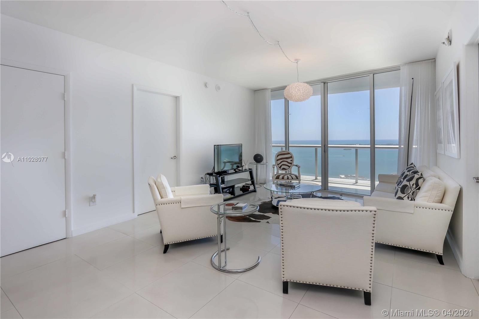465 Brickell Ave #4403 Miami, FL 33131
