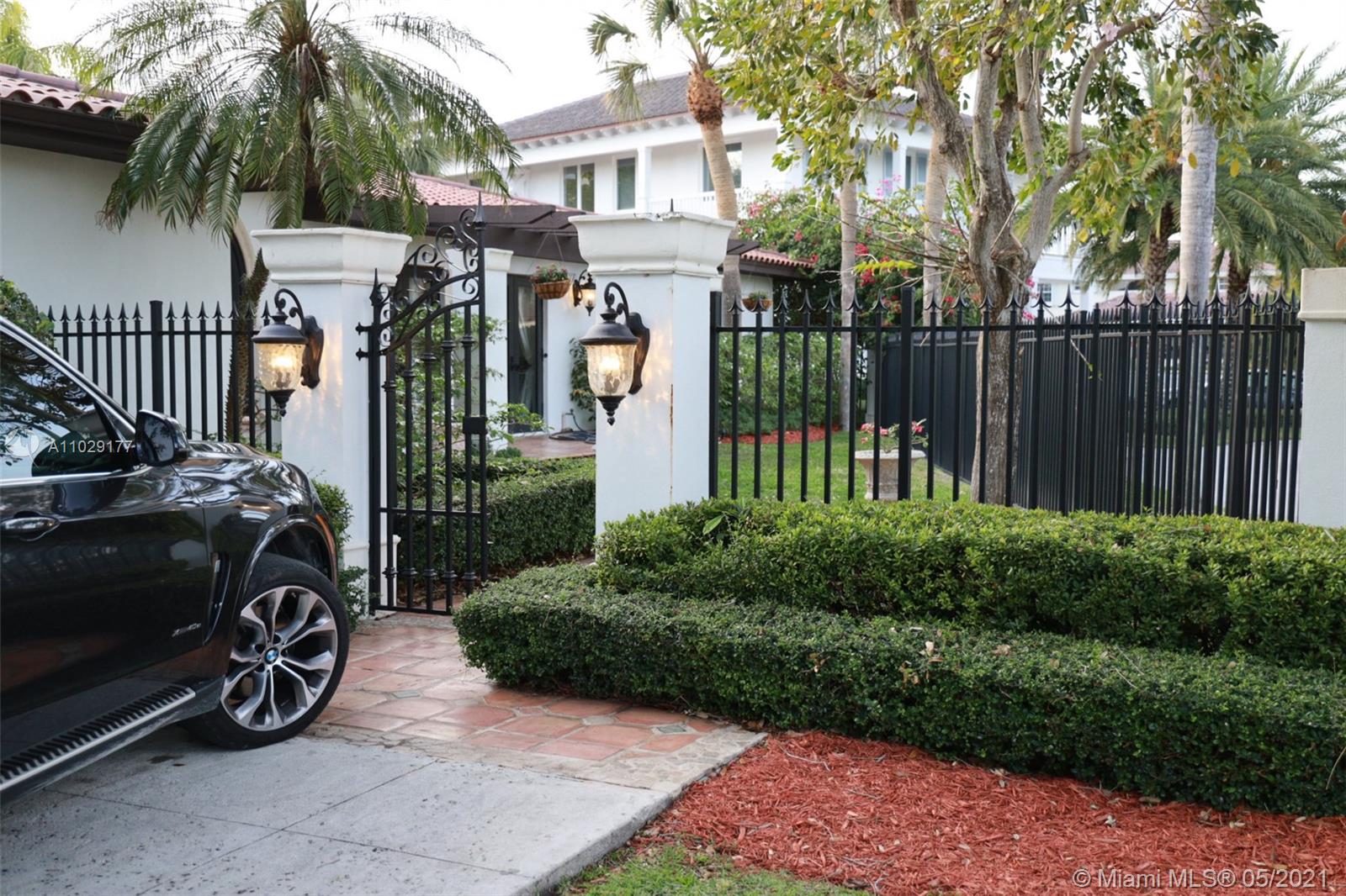 12510 Ramiro St Coral Gables, FL 33156