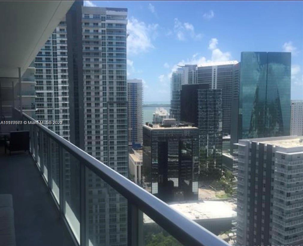 1111 SW 1st Ave #2817-N Miami, FL 33130