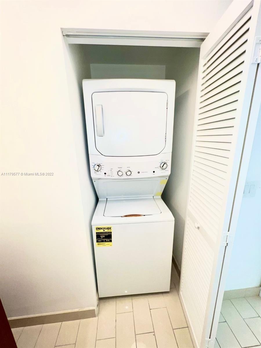 1111 SW 1st Ave #2817-N Miami, FL 33130