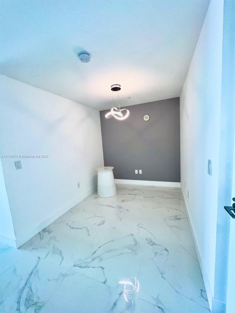 1111 SW 1st Ave #2817-N Miami, FL 33130