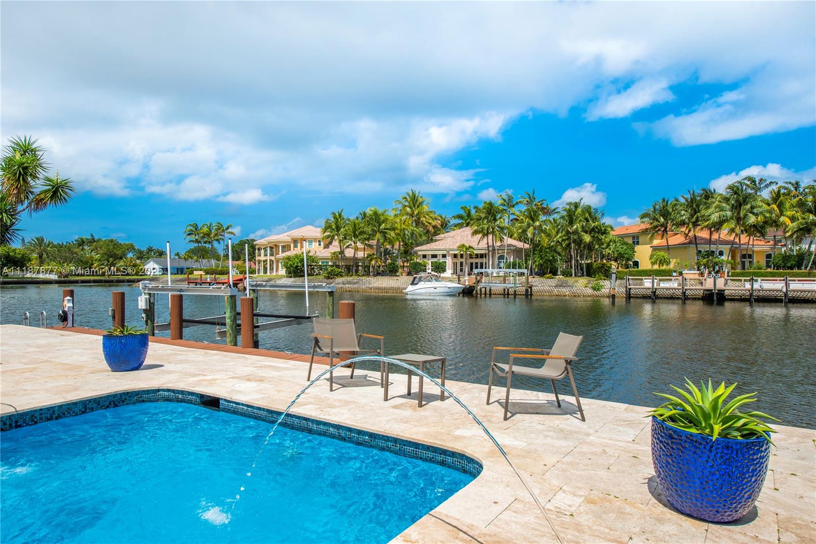 1025 Diplomat Pkwy Hollywood, FL 33019