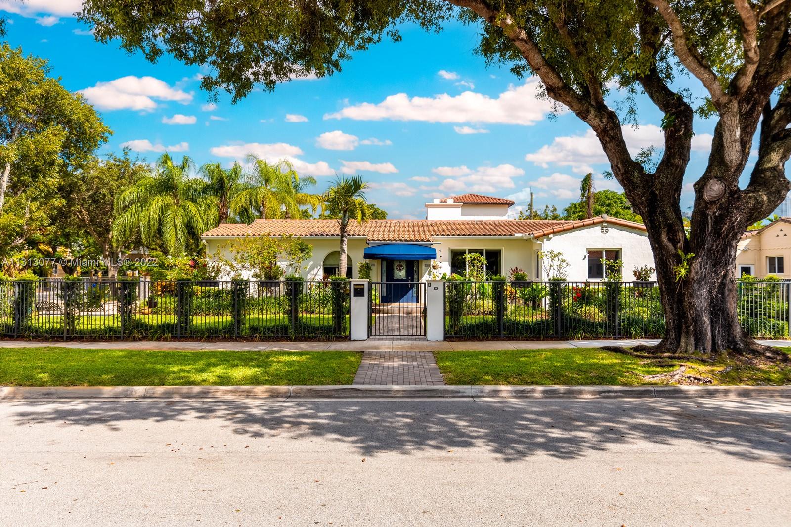 625 SW 27th Rd