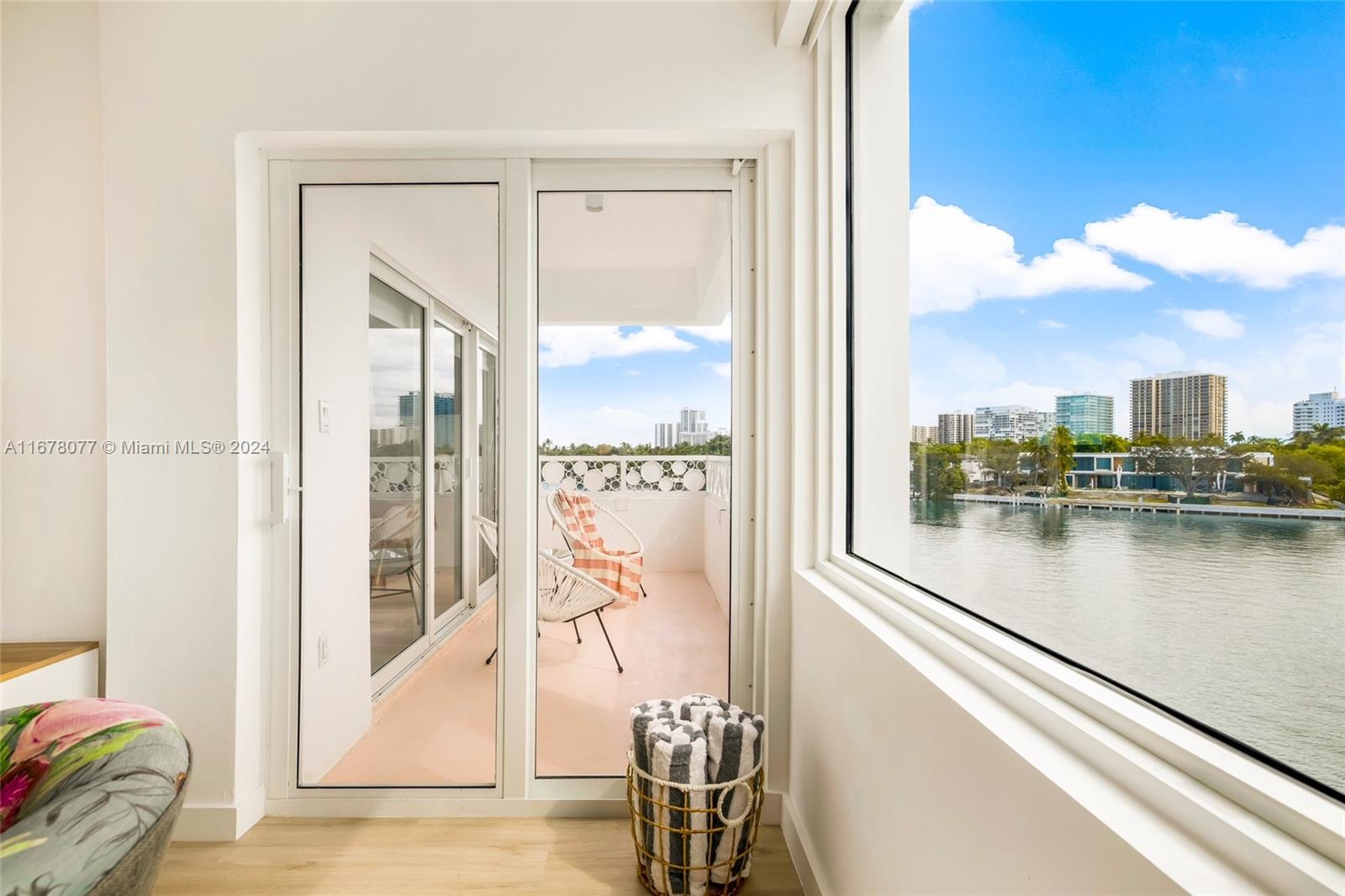 9881 E Bay Hbr Dr #205,Bay Harbor Islands, FL 33154