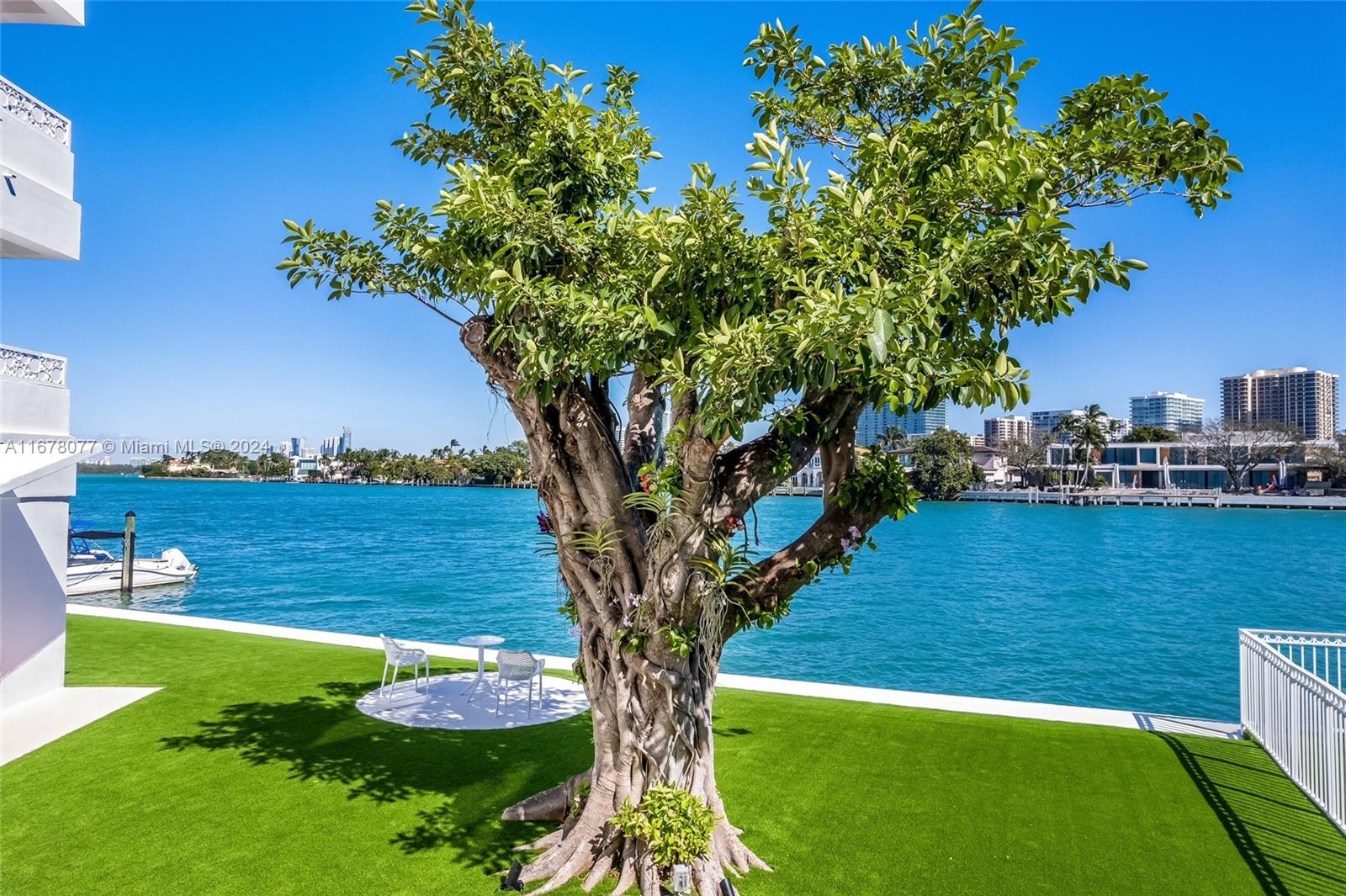 9881 E Bay Hbr Dr #205,Bay Harbor Islands, FL 33154