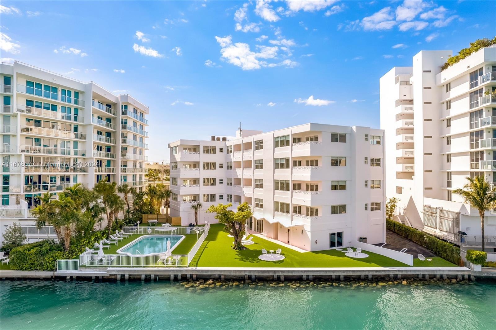 9881 E Bay Hbr Dr #205,Bay Harbor Islands, FL 33154