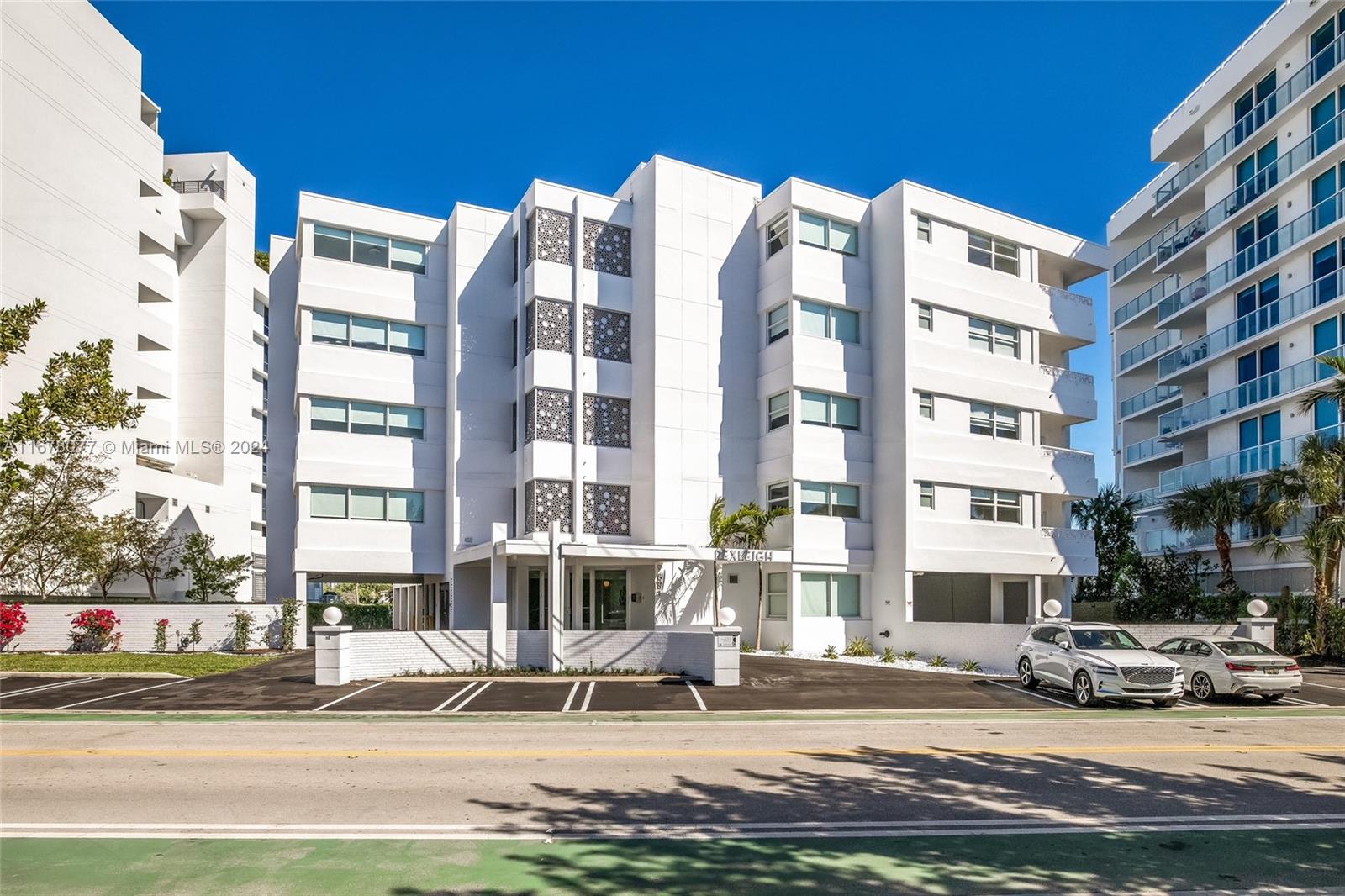 9881 E Bay Hbr Dr #205,Bay Harbor Islands, FL 33154