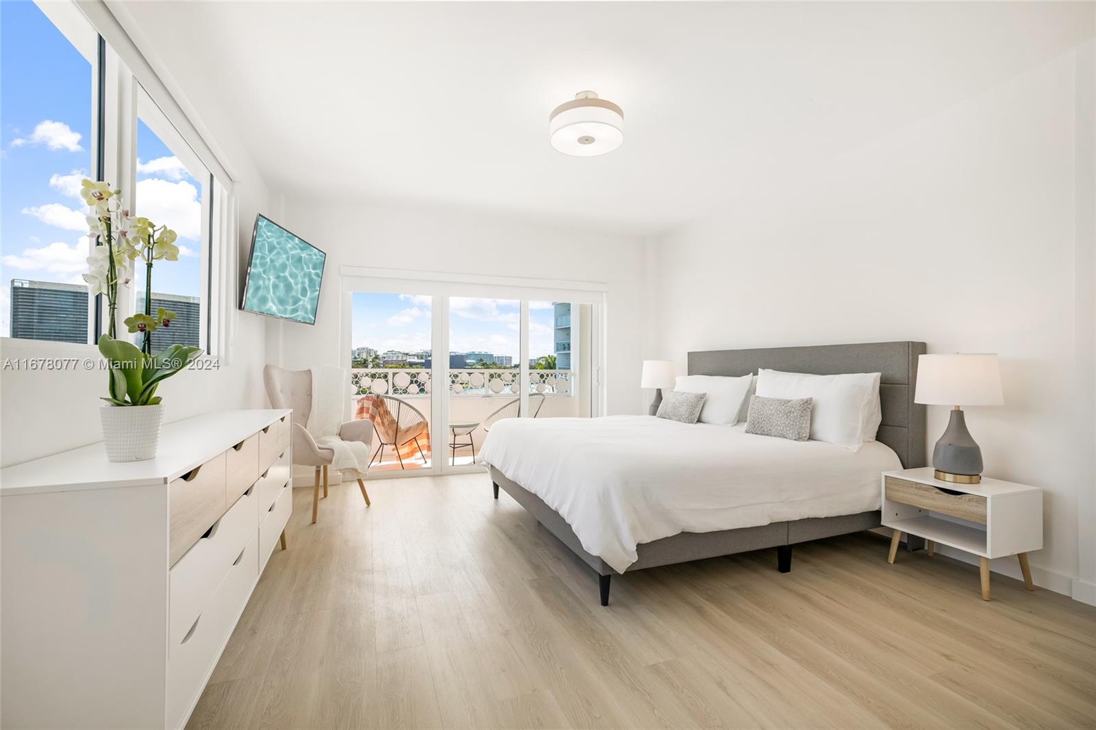 9881 E Bay Hbr Dr #205,Bay Harbor Islands, FL 33154