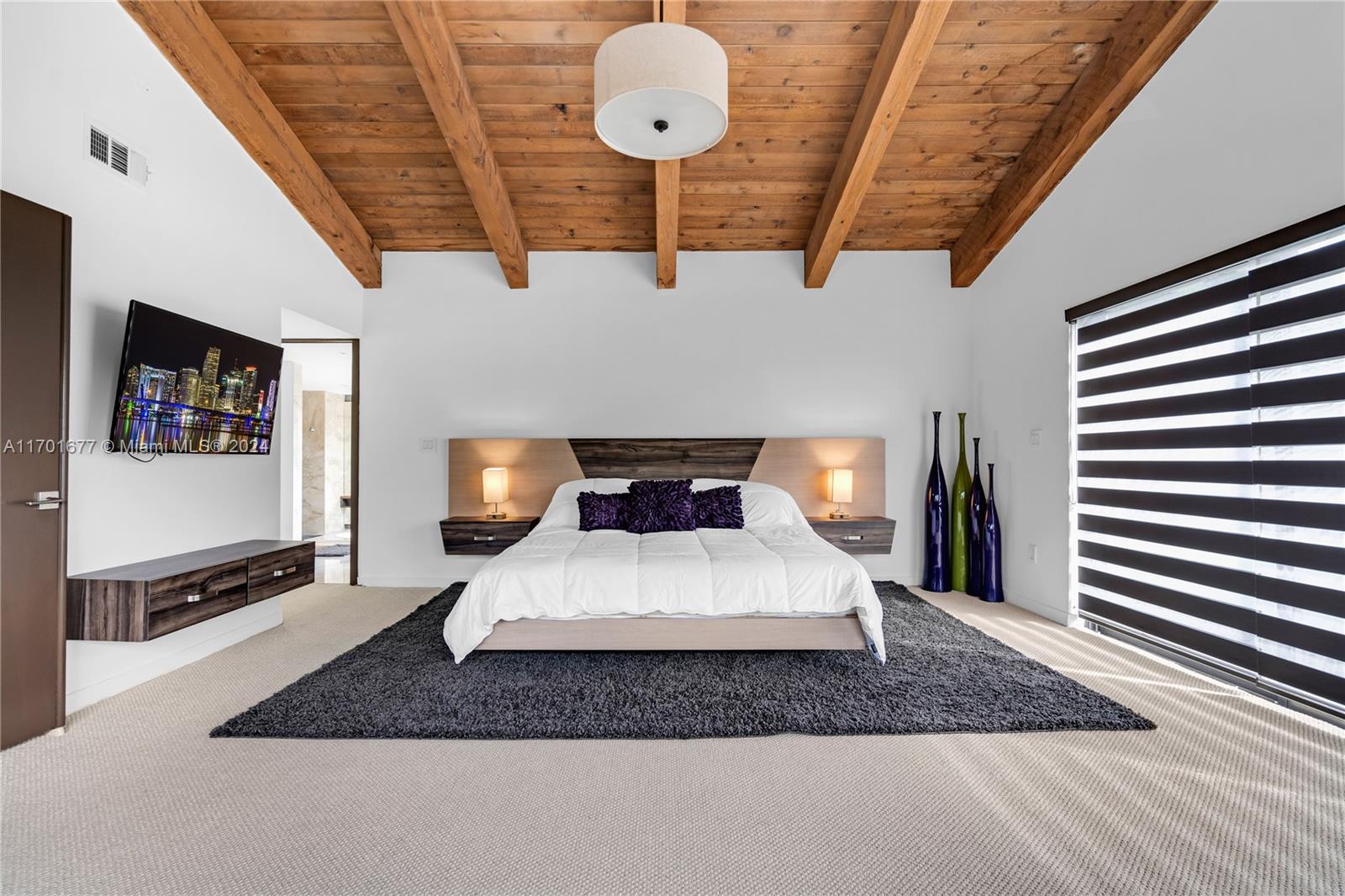 3520 Rockerman Rd Miami, FL 33133