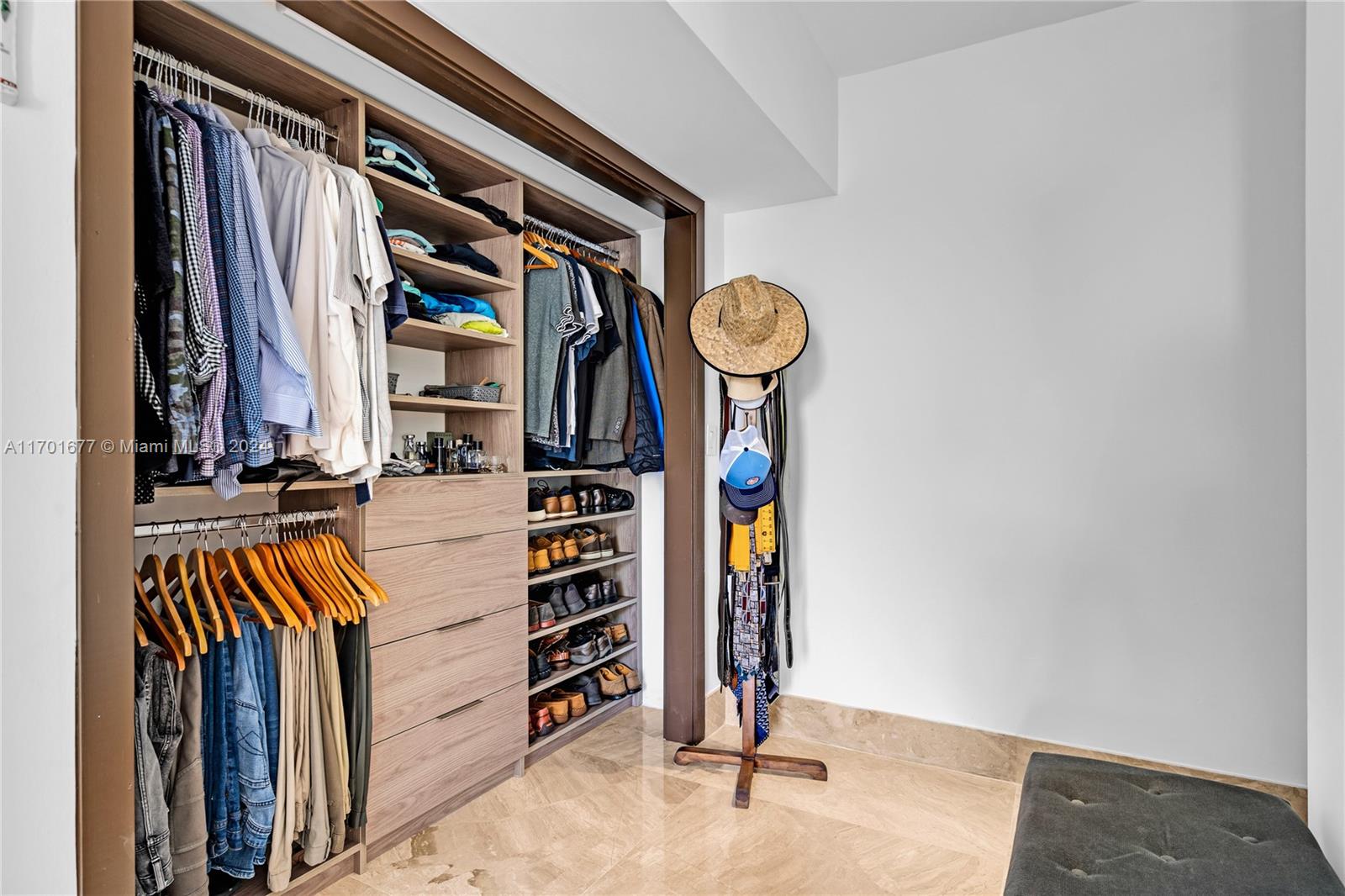 3520 Rockerman Rd Miami, FL 33133