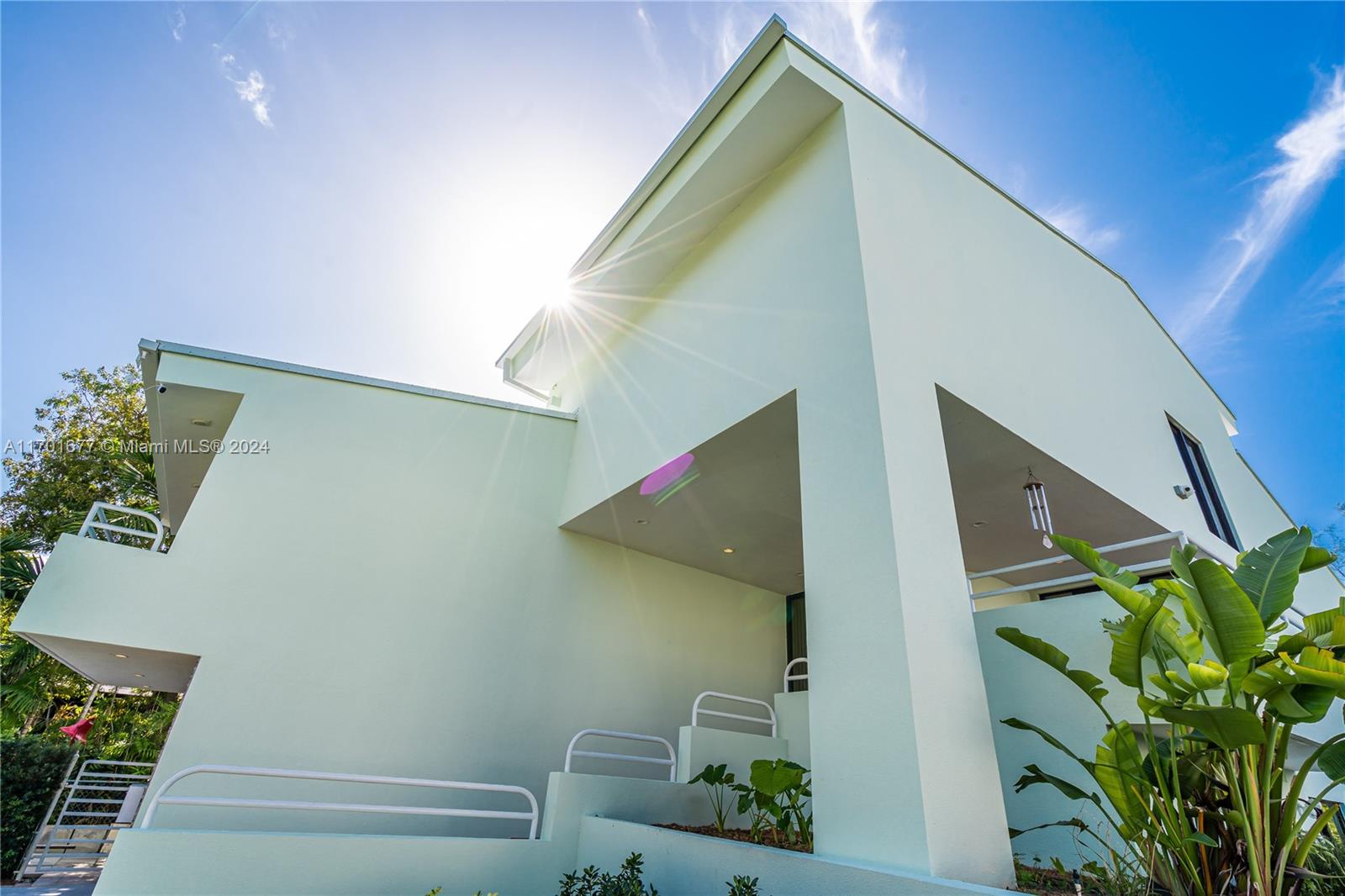 3520 Rockerman Rd Miami, FL 33133