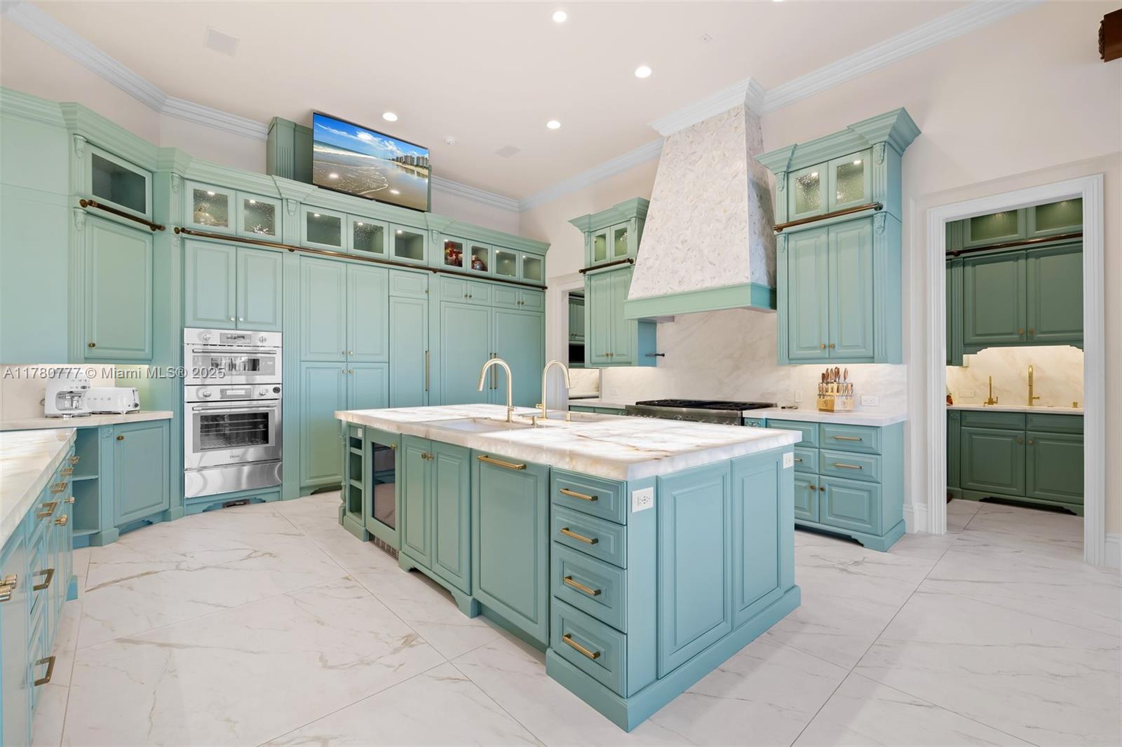 2509 Aqua Vis Blvd Fort Lauderdale, FL 33301 2509 Aqua Vis Blvd Fort Lauderdale, FL 33301