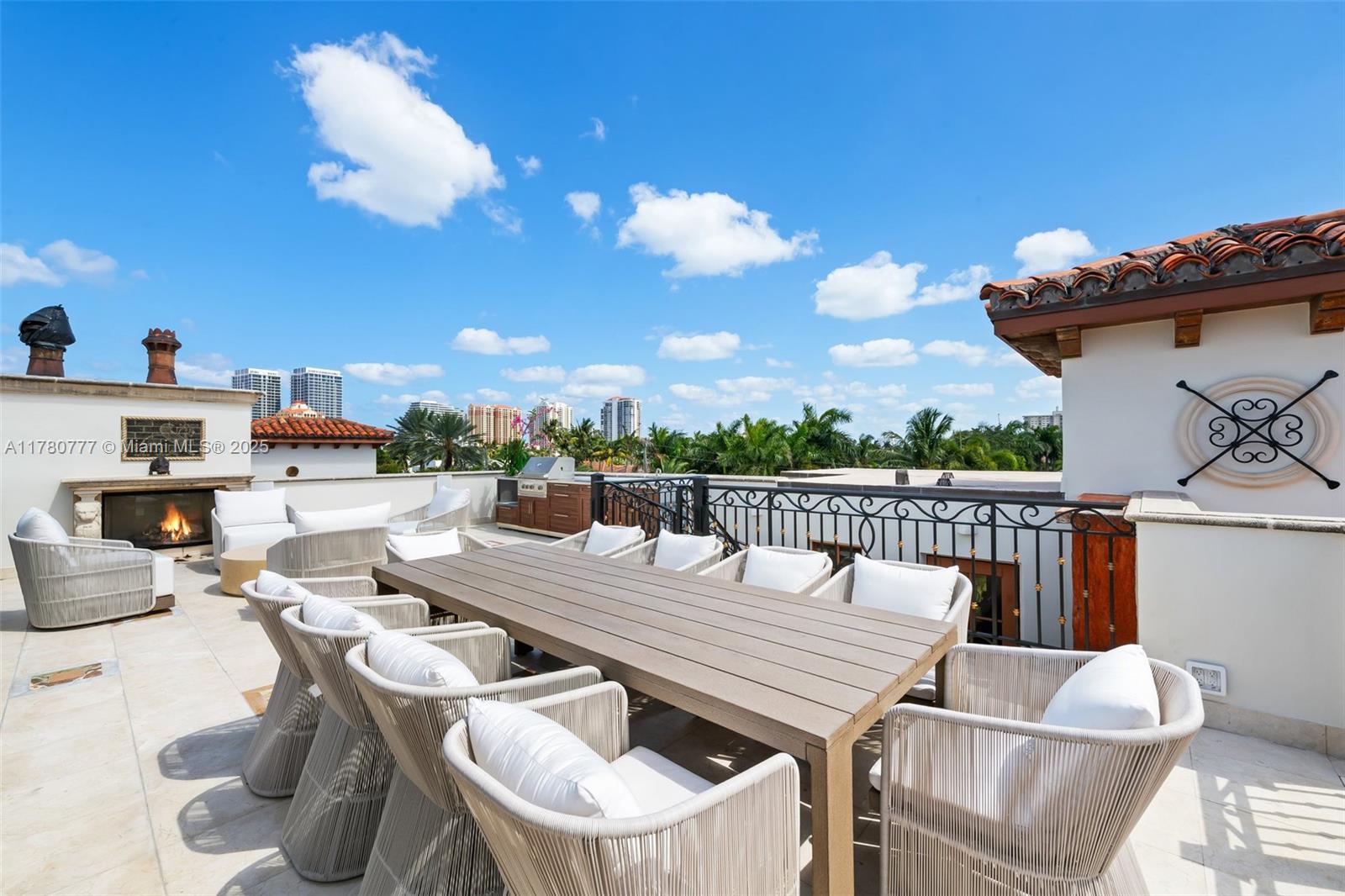 2509 Aqua Vis Blvd Fort Lauderdale, FL 33301 2509 Aqua Vis Blvd Fort Lauderdale, FL 33301