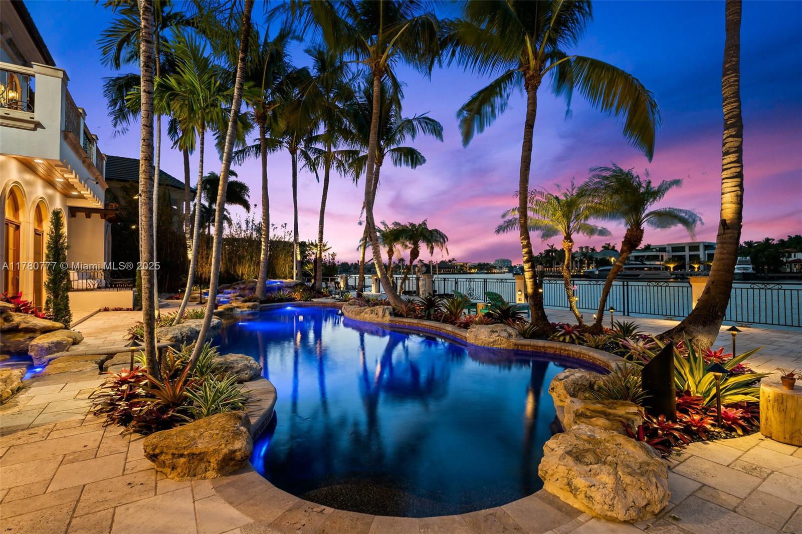 2509 Aqua Vis Blvd Fort Lauderdale, FL 33301 2509 Aqua Vis Blvd Fort Lauderdale, FL 33301