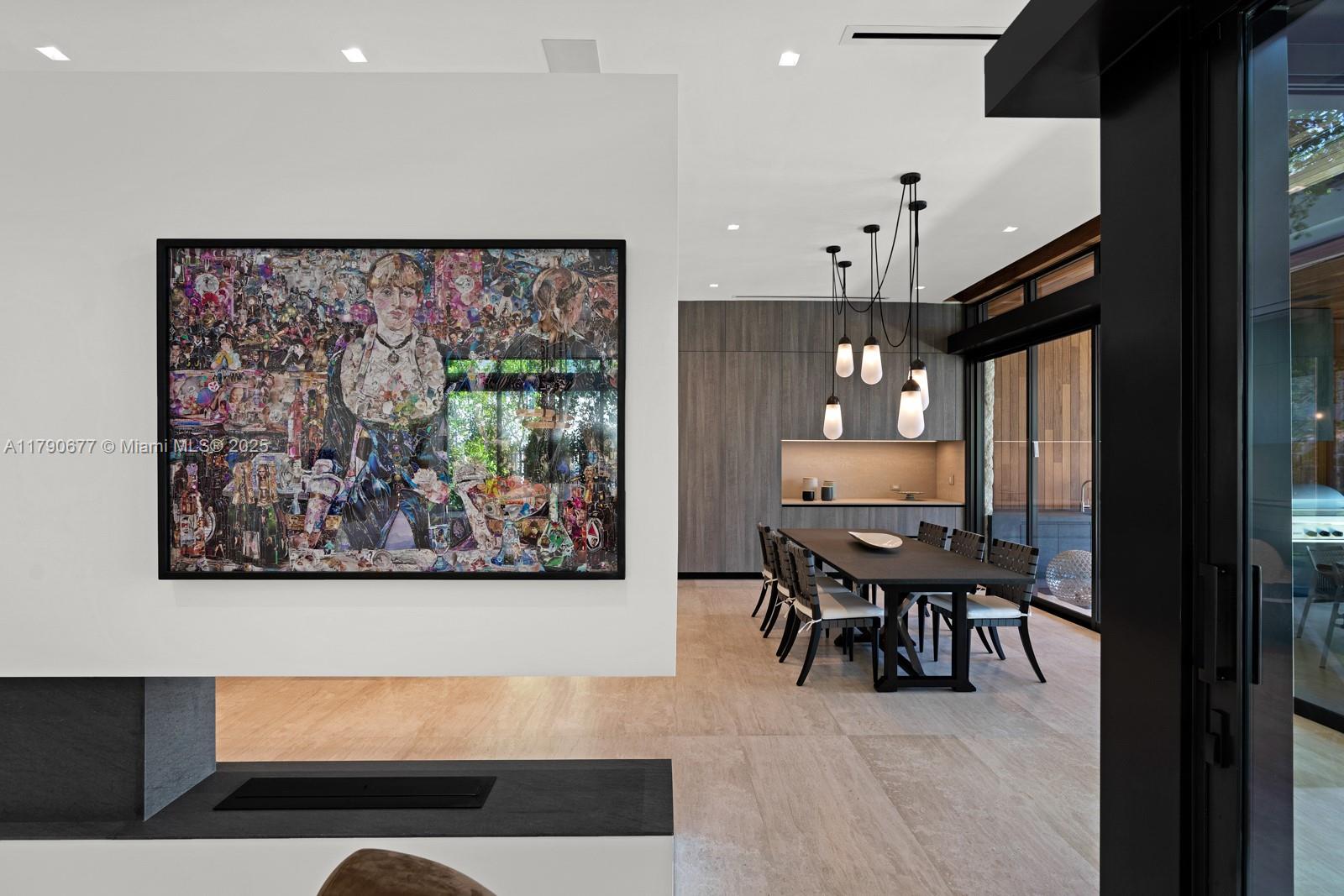 194 S Island Dr Golden Beach, FL 33160