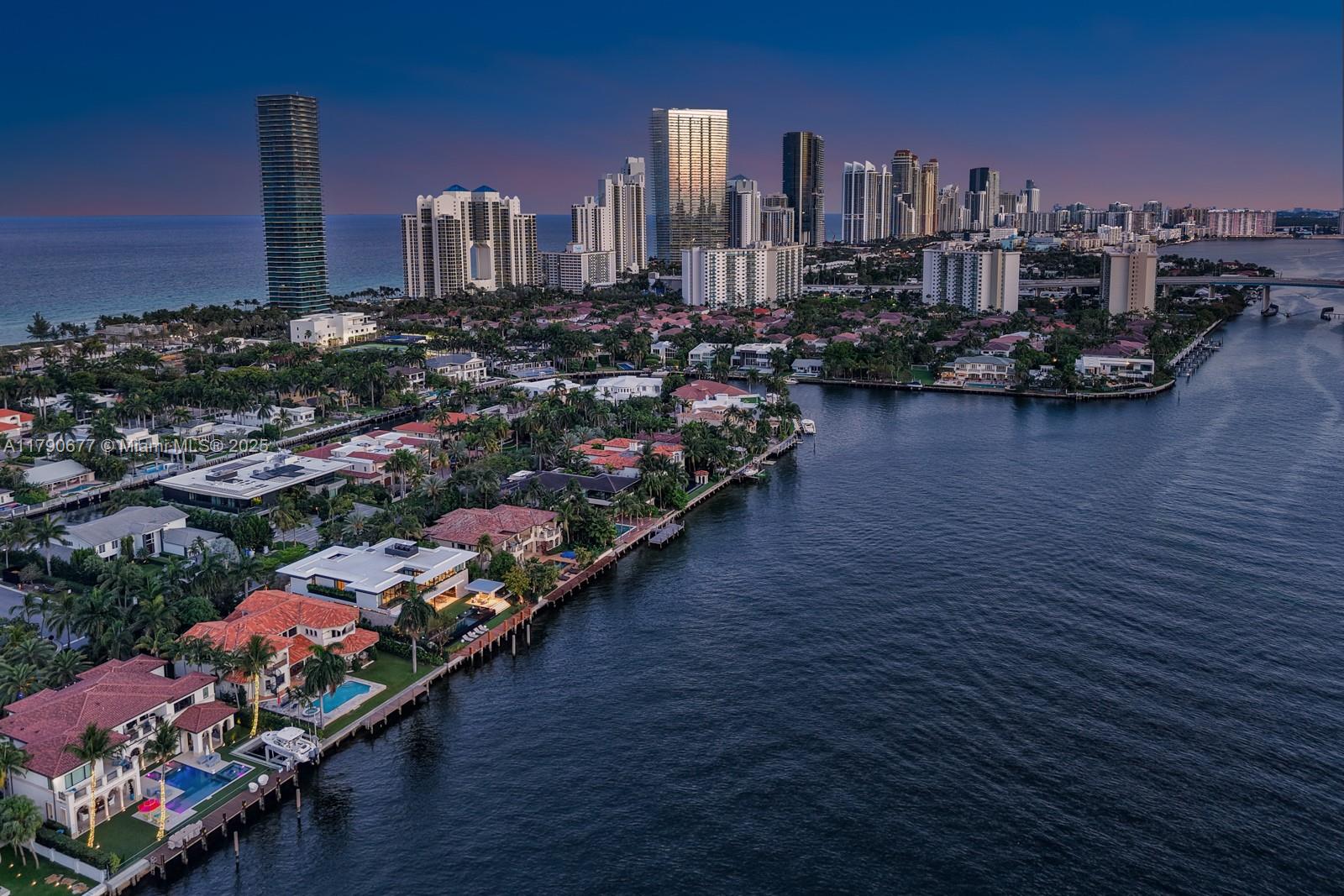 194 S Island Dr Golden Beach, FL 33160