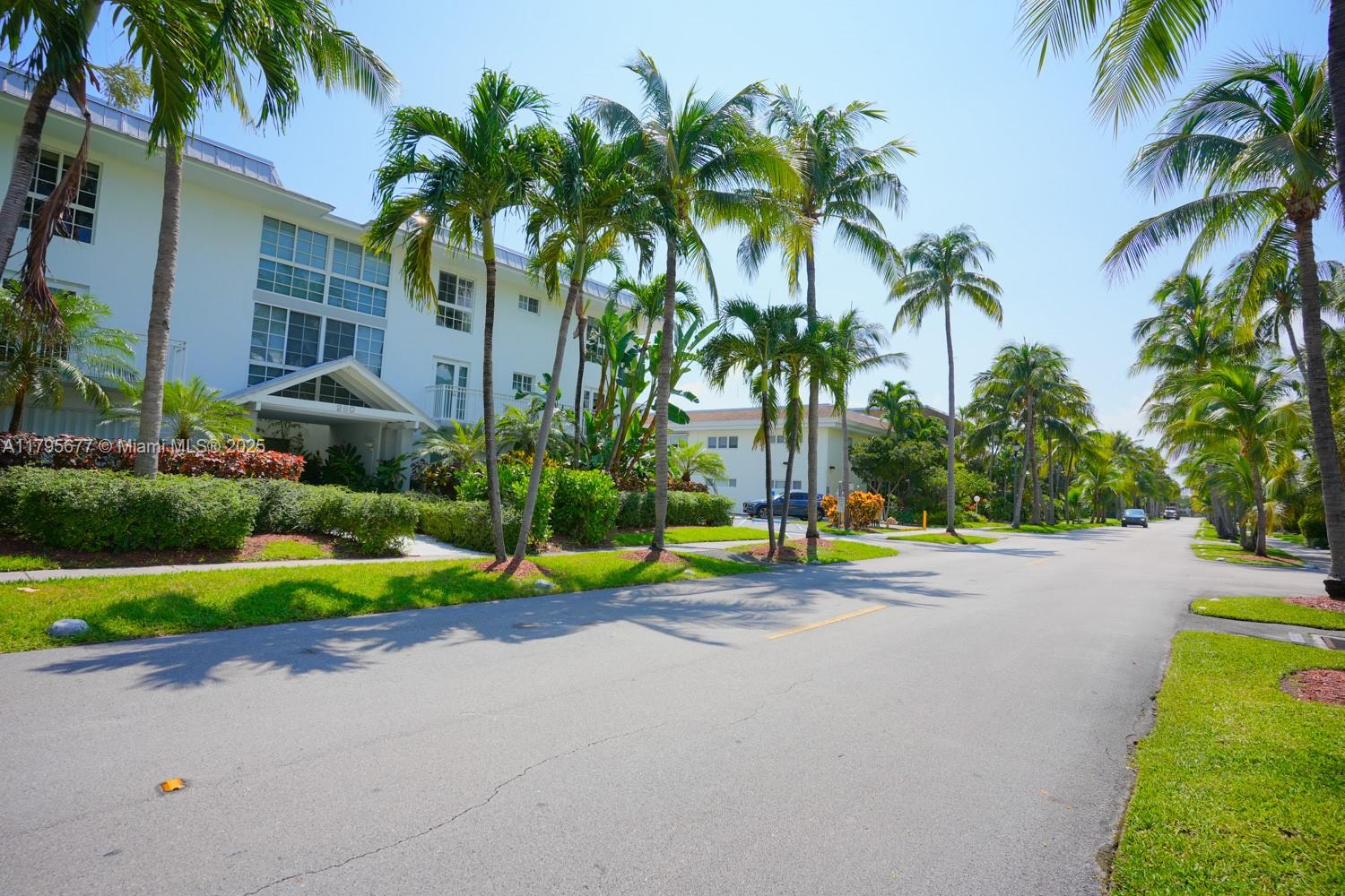image Key Islander Condo34
