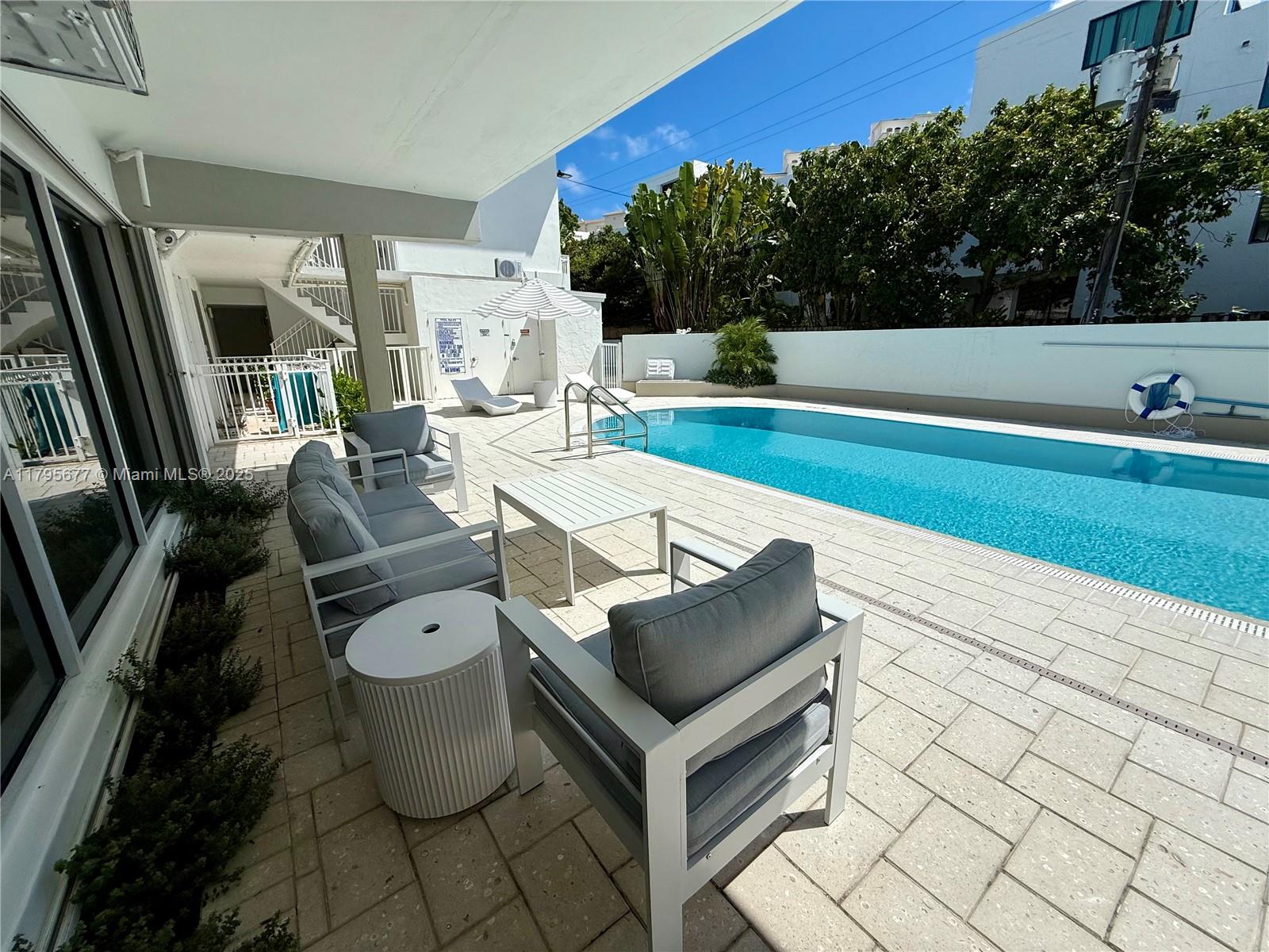 image Key Islander Condo37