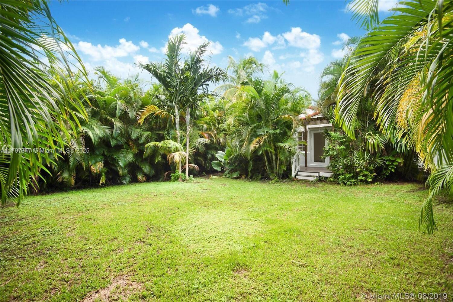 9049 Carlyle Ave #1,Surfside, FL 33154