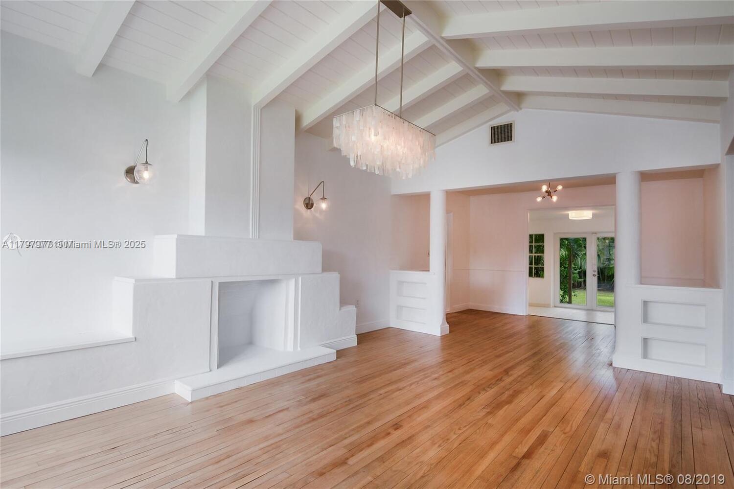 9049 Carlyle Ave #1,Surfside, FL 33154