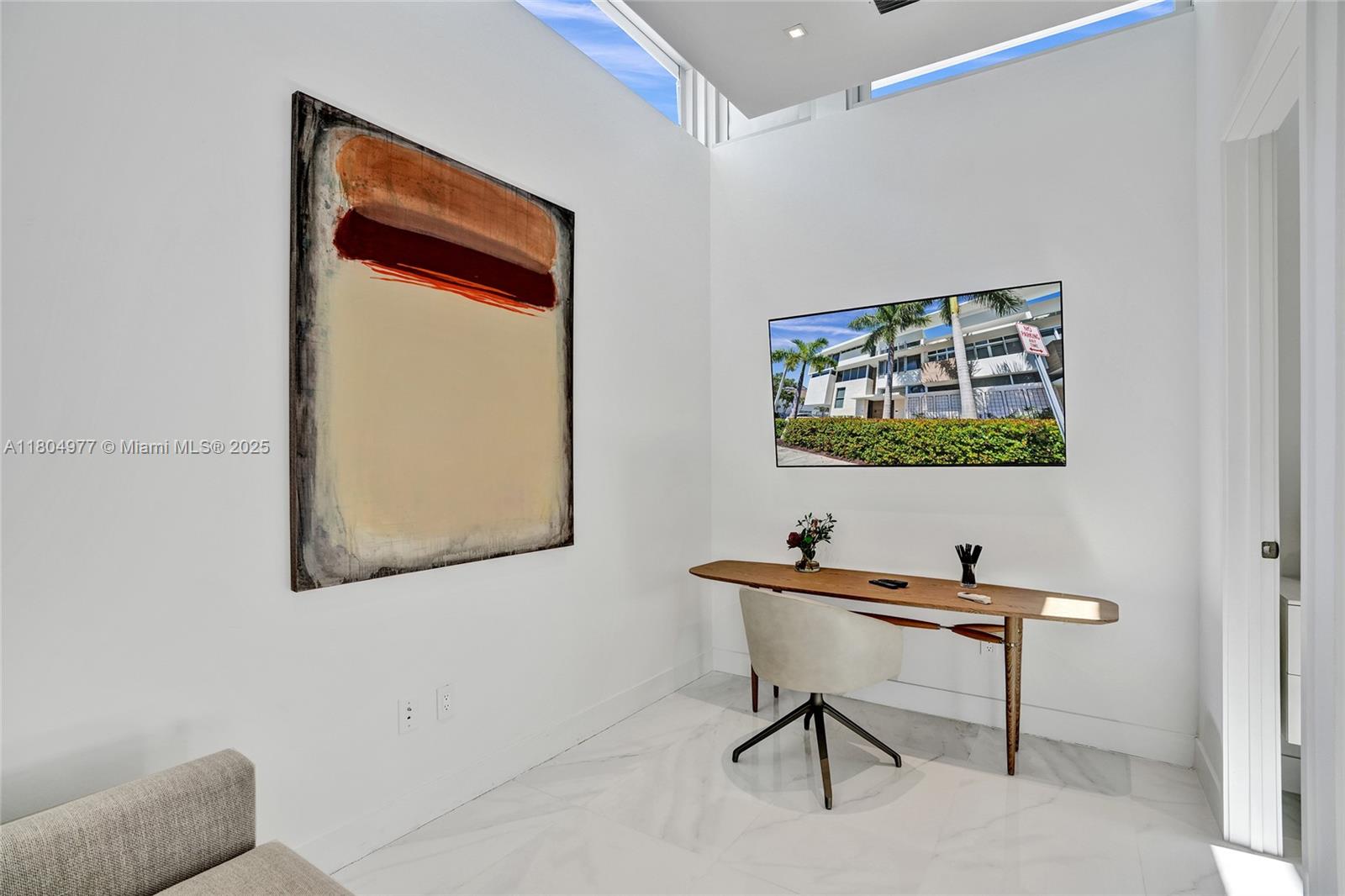 3750 Yacht Clb Dr #TH1 Aventura, FL 33180