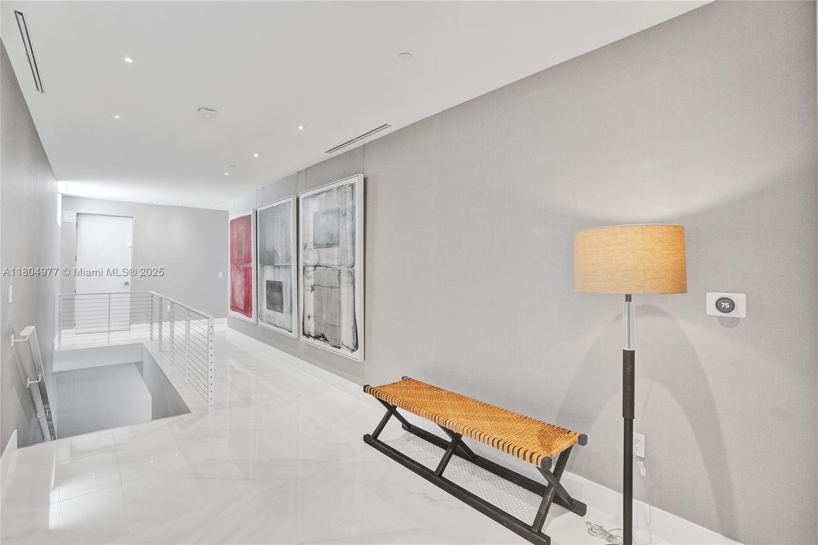 3750 Yacht Clb Dr #TH1 Aventura, FL 33180