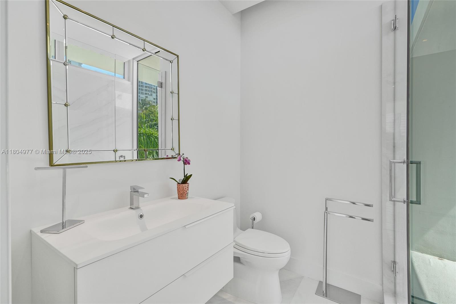 3750 Yacht Clb Dr #TH1 Aventura, FL 33180