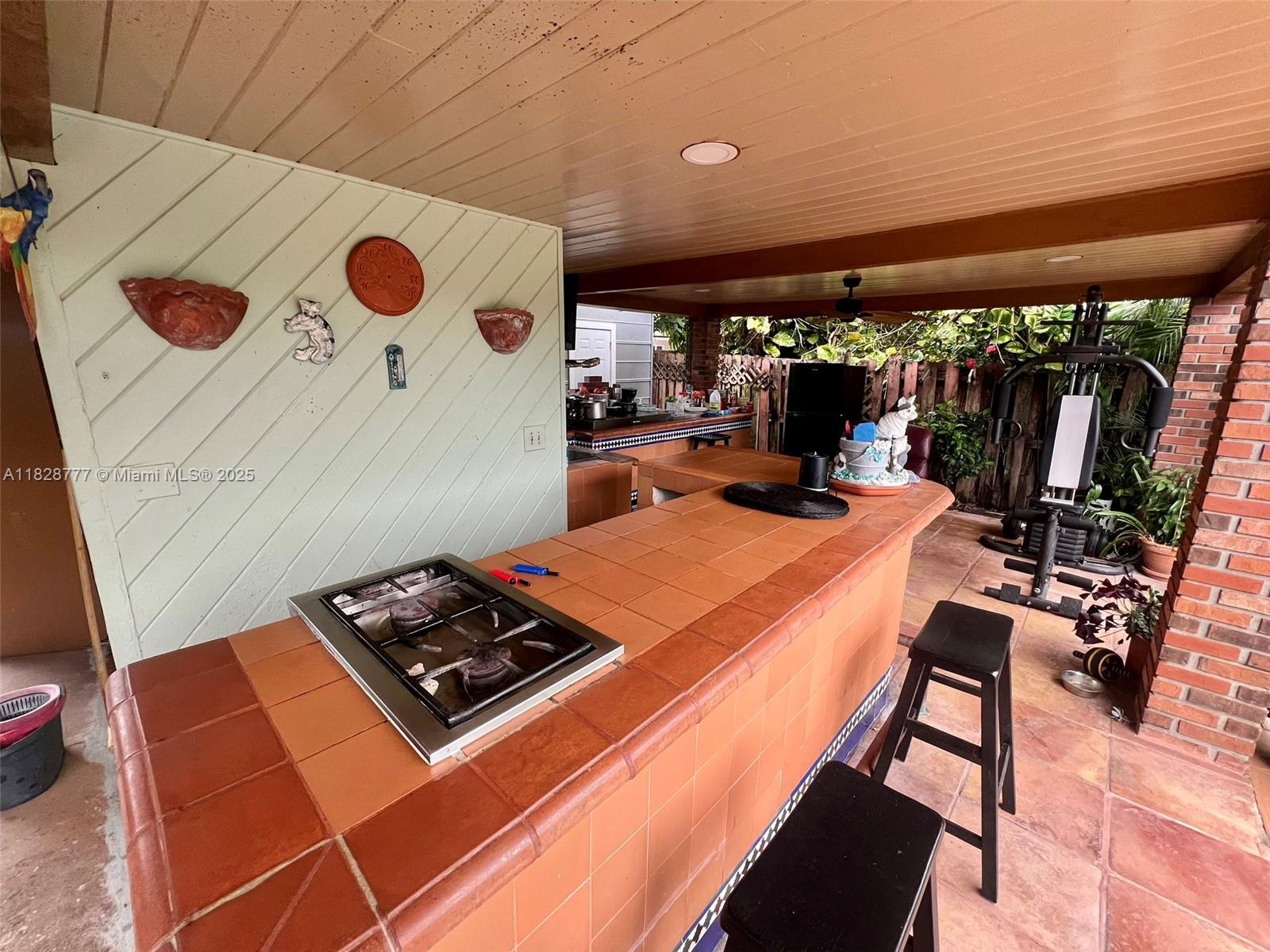 9601 SW 66th St Miami, FL 33173