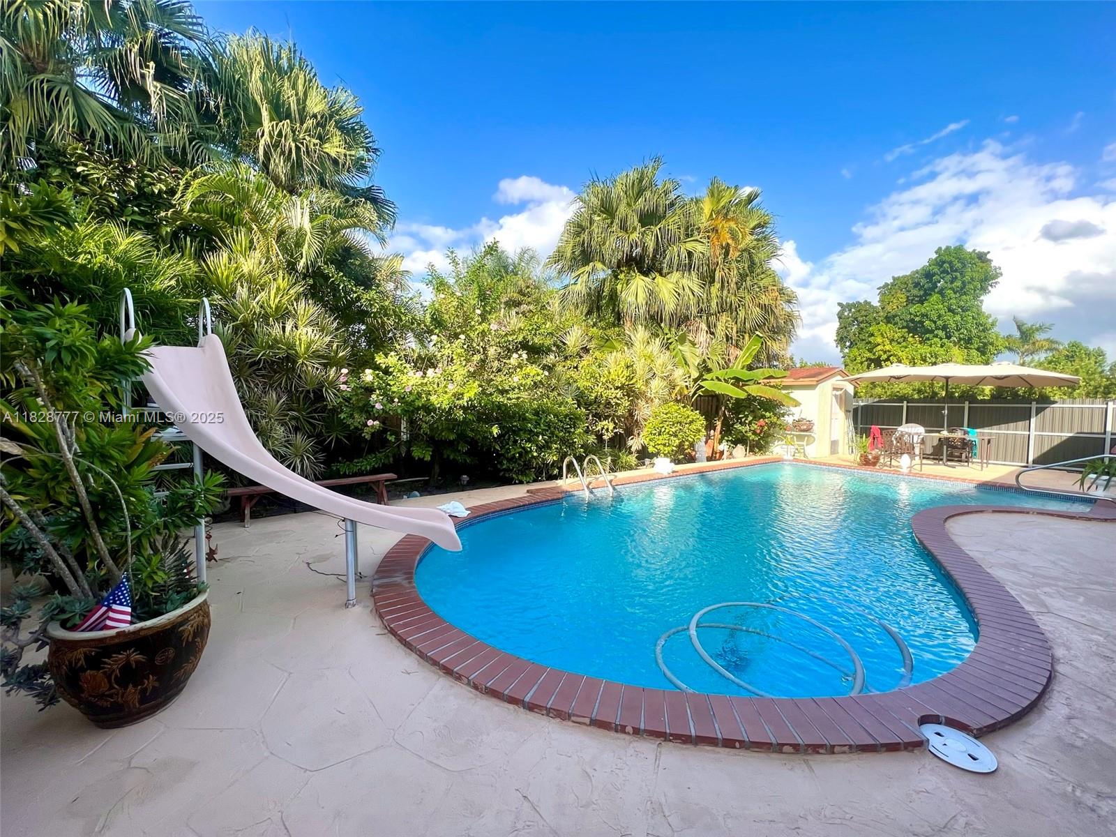 9601 SW 66th St Miami, FL 33173