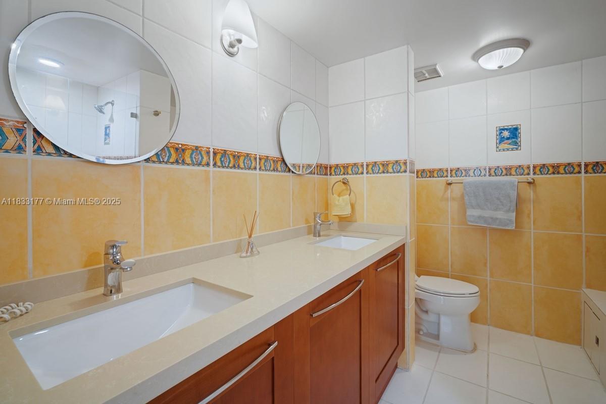 3610 Yacht Clb Dr #208 Aventura, FL 33180 3610 Yacht Clb Dr #208 Aventura, FL 33180