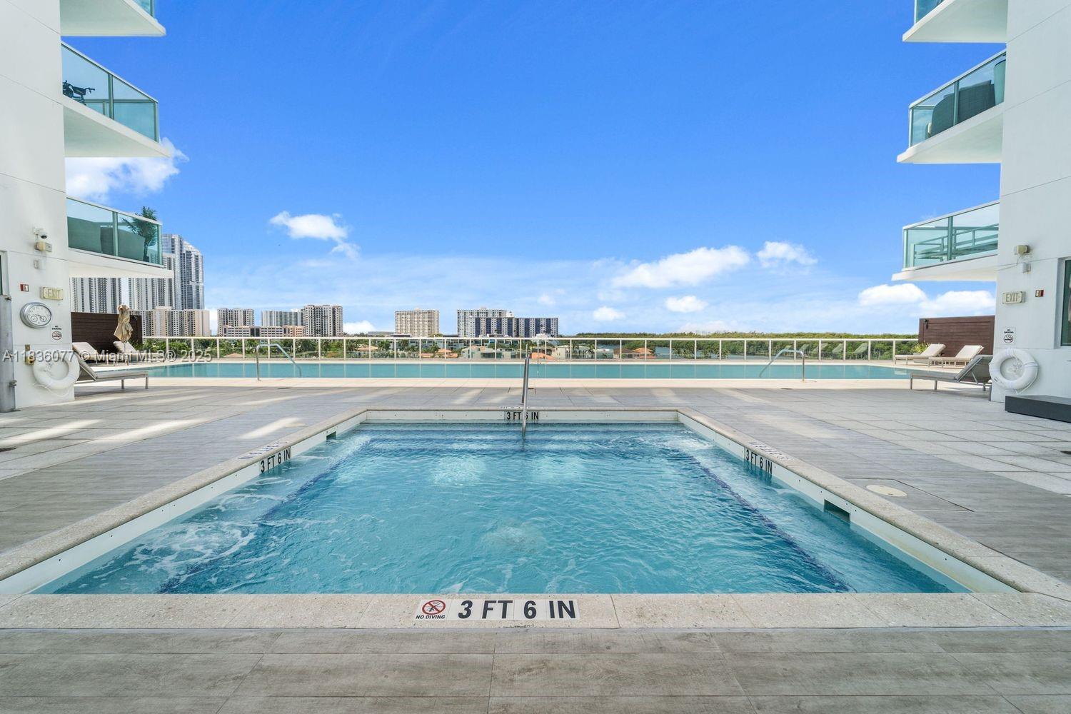 image 400 Sunny Isles14