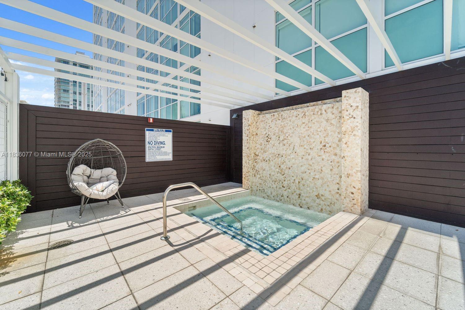 image 400 Sunny Isles17