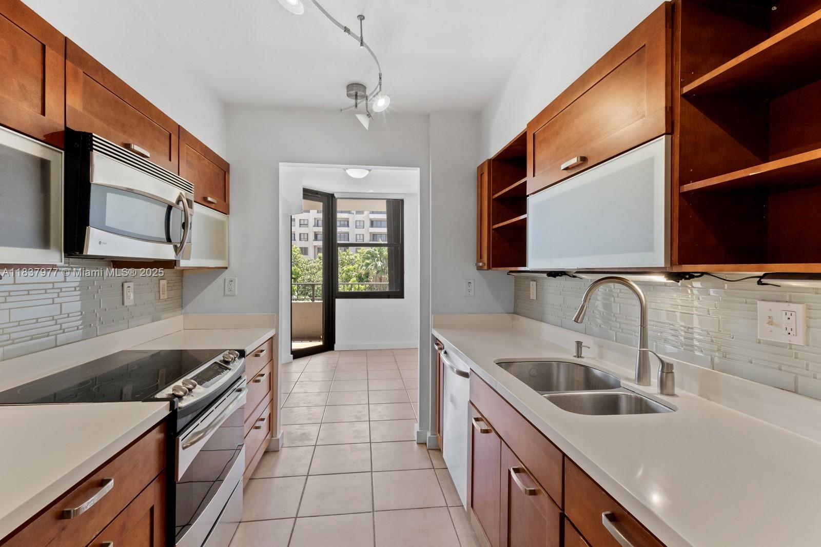 161 Crandon Blvd #426
