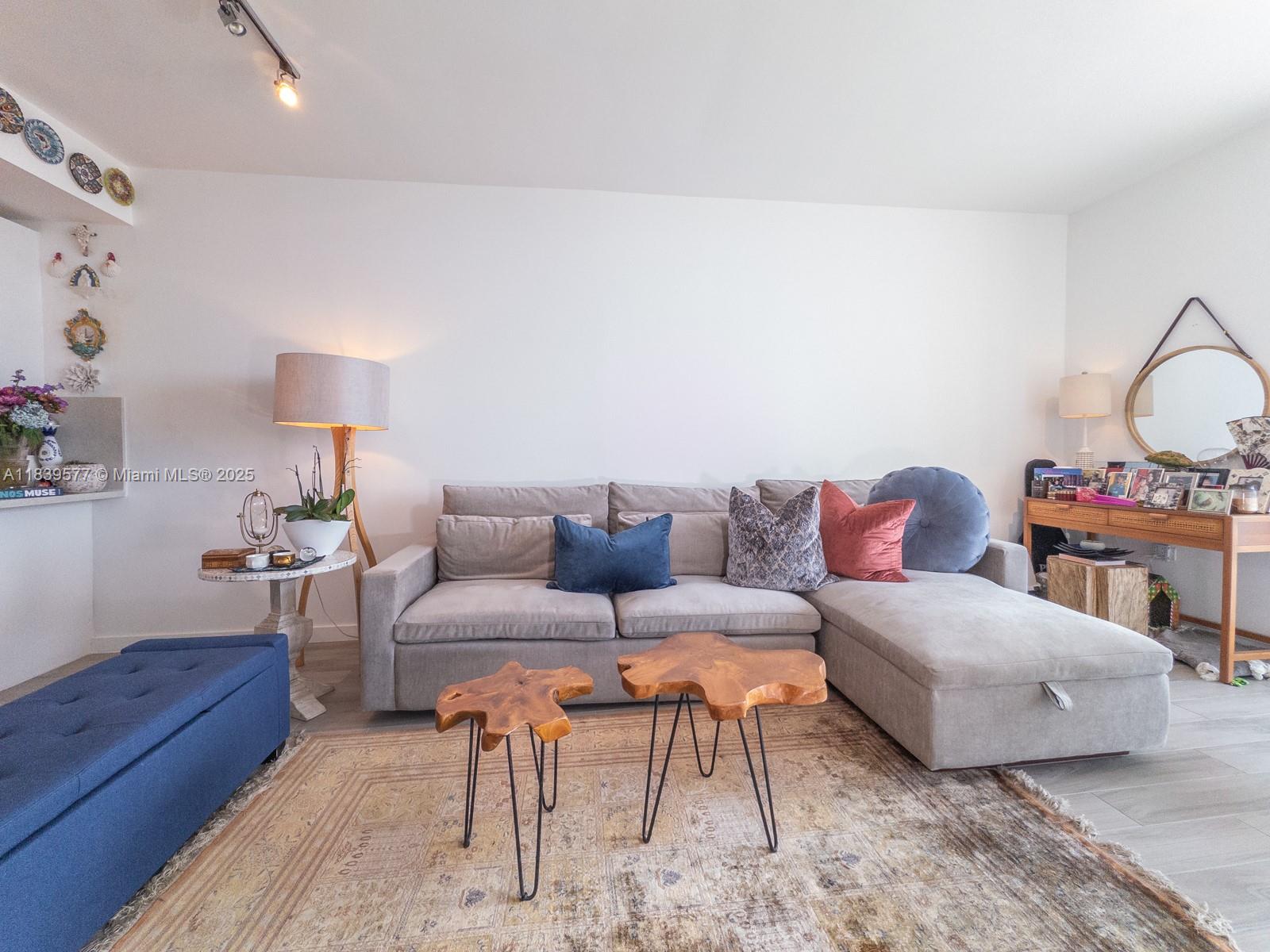 image Nine At Mary Brickell Vil5