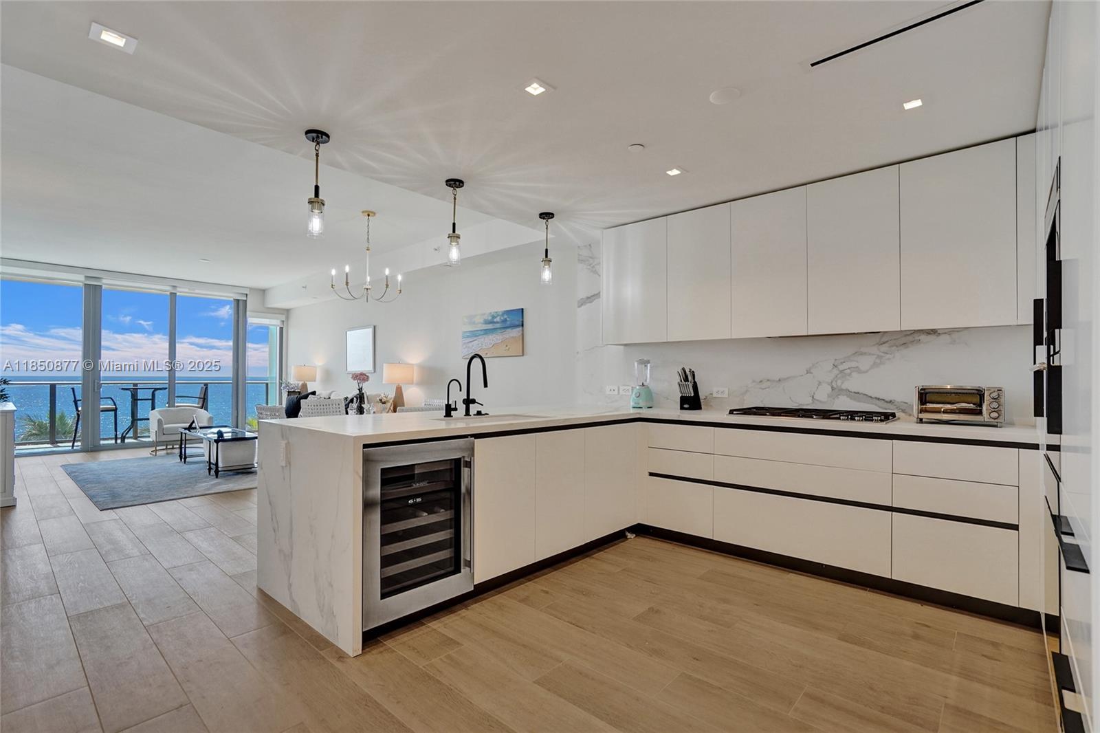 1116 N Ocean Blvd #403
