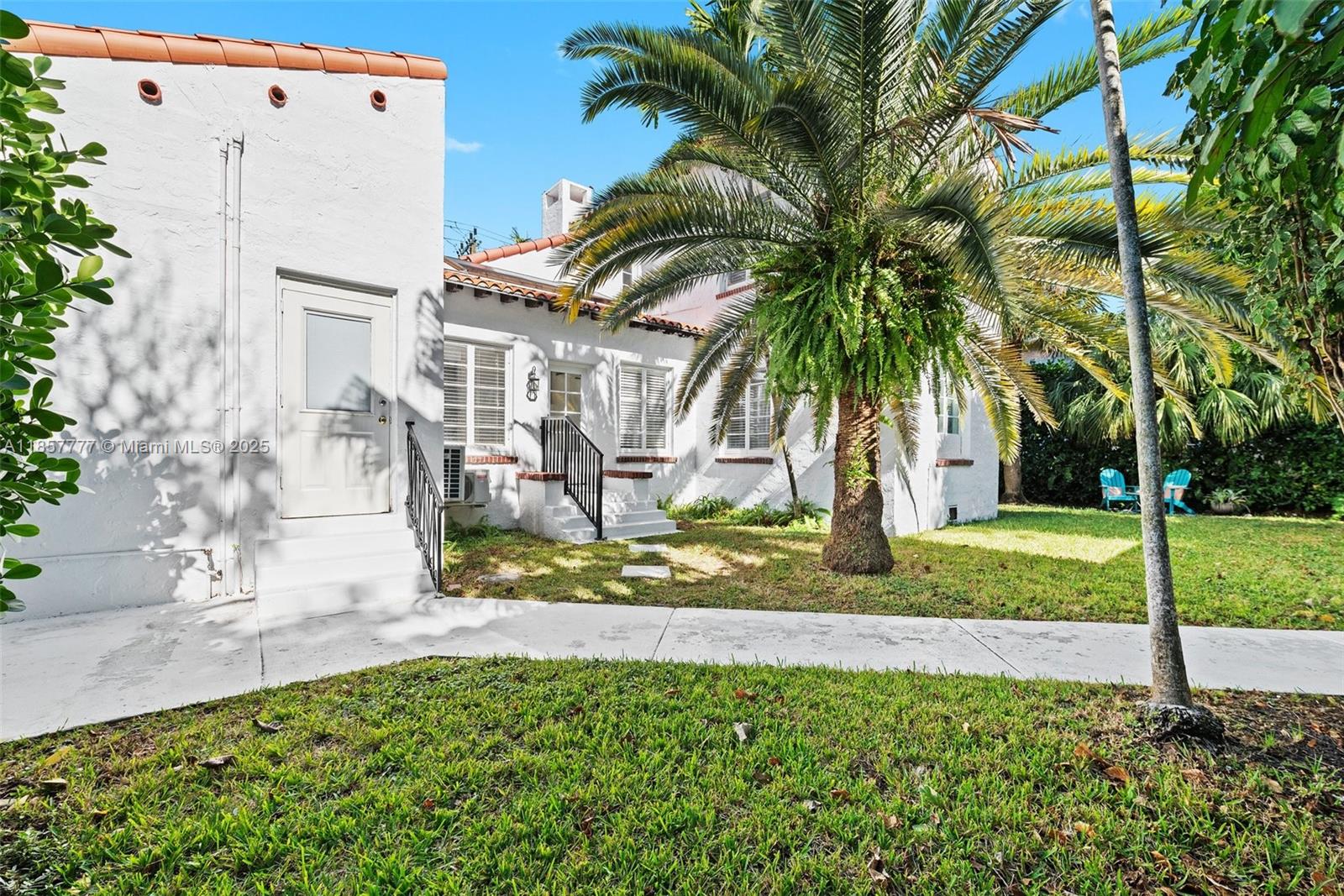 36 Phoenetia Ave Coral Gables, FL 33134