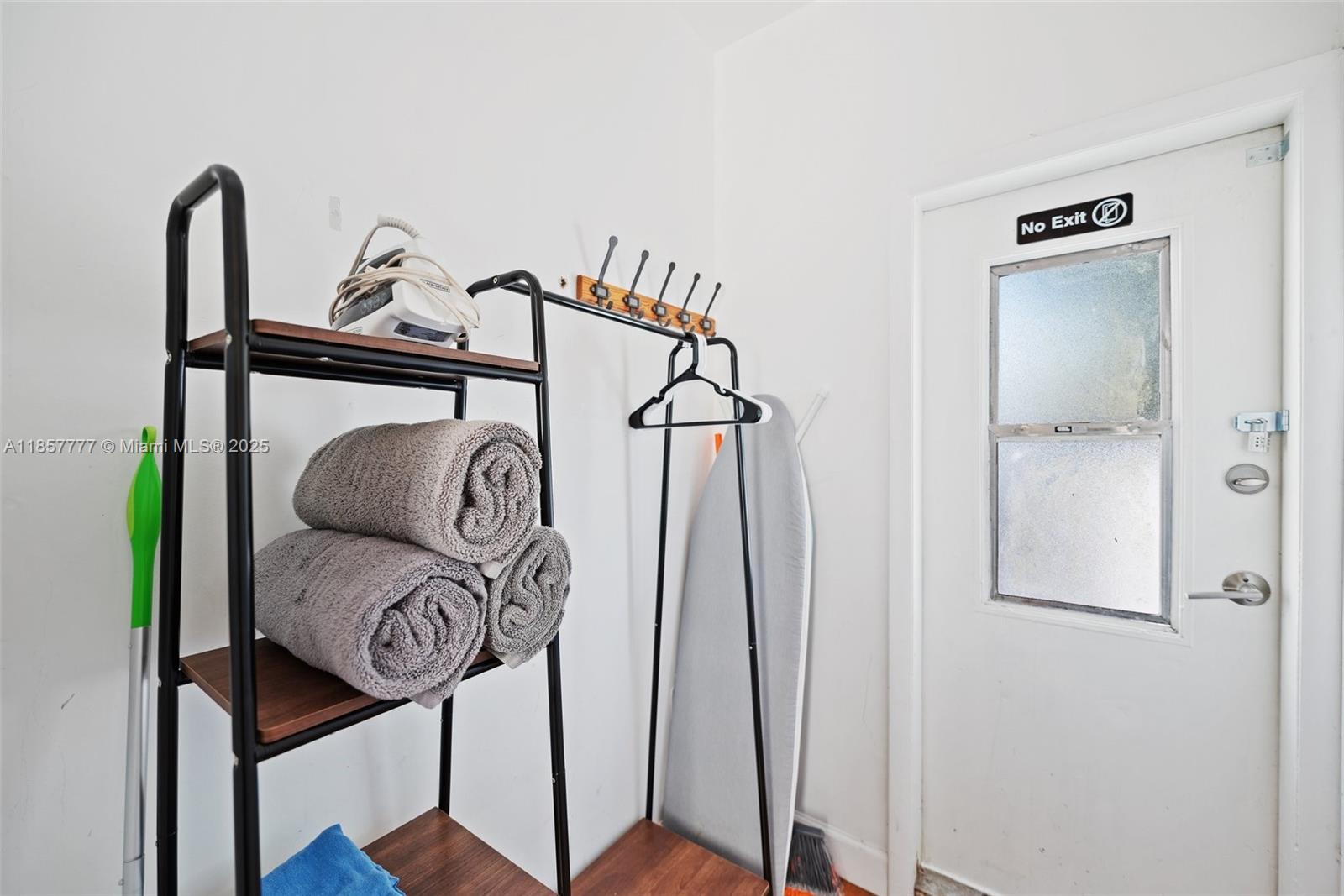 36 Phoenetia Ave Coral Gables, FL 33134