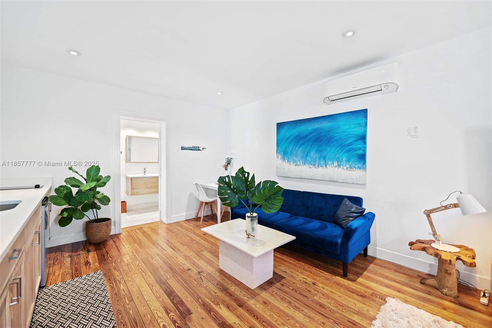 36 Phoenetia Ave Coral Gables, FL 33134