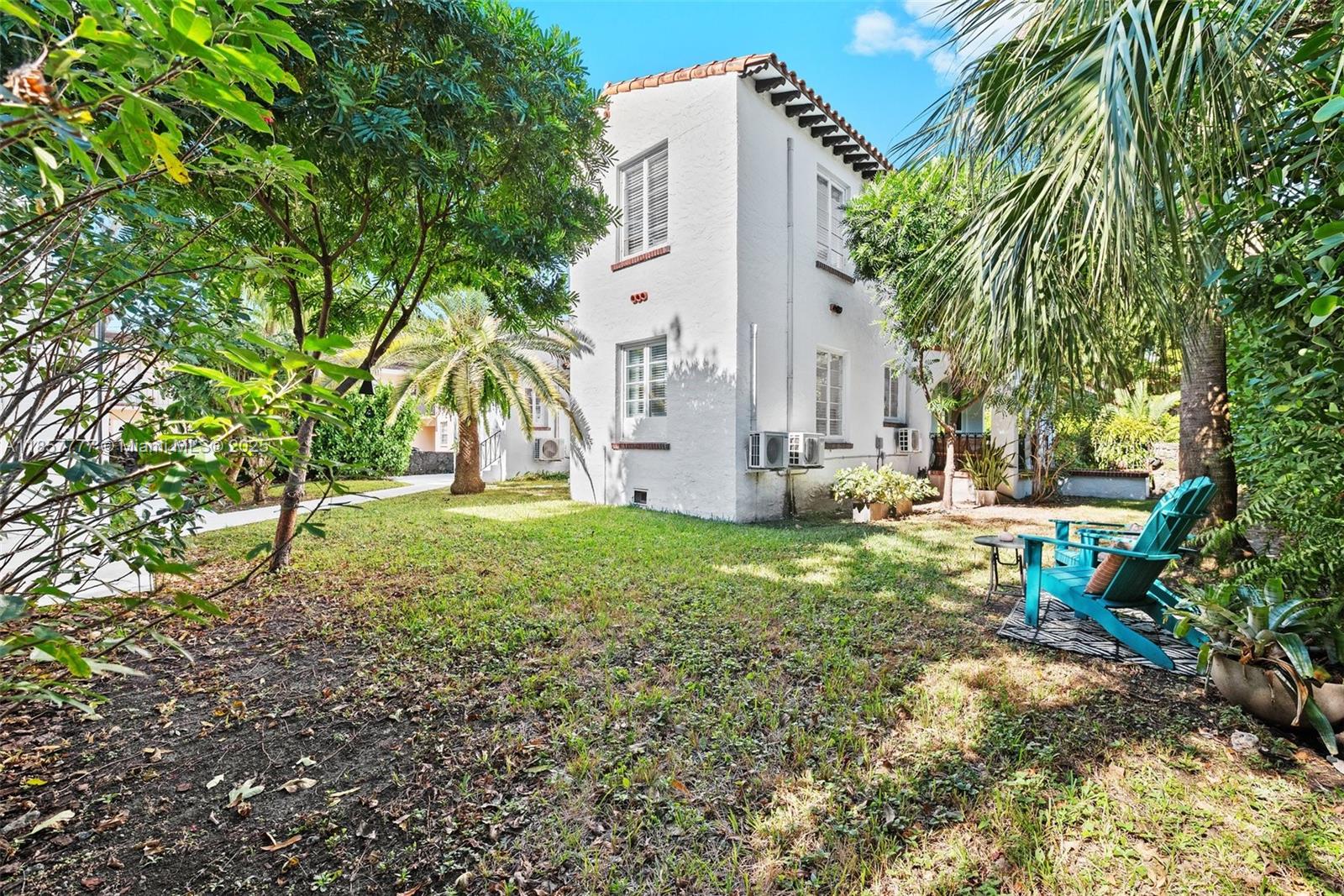 36 Phoenetia Ave Coral Gables, FL 33134