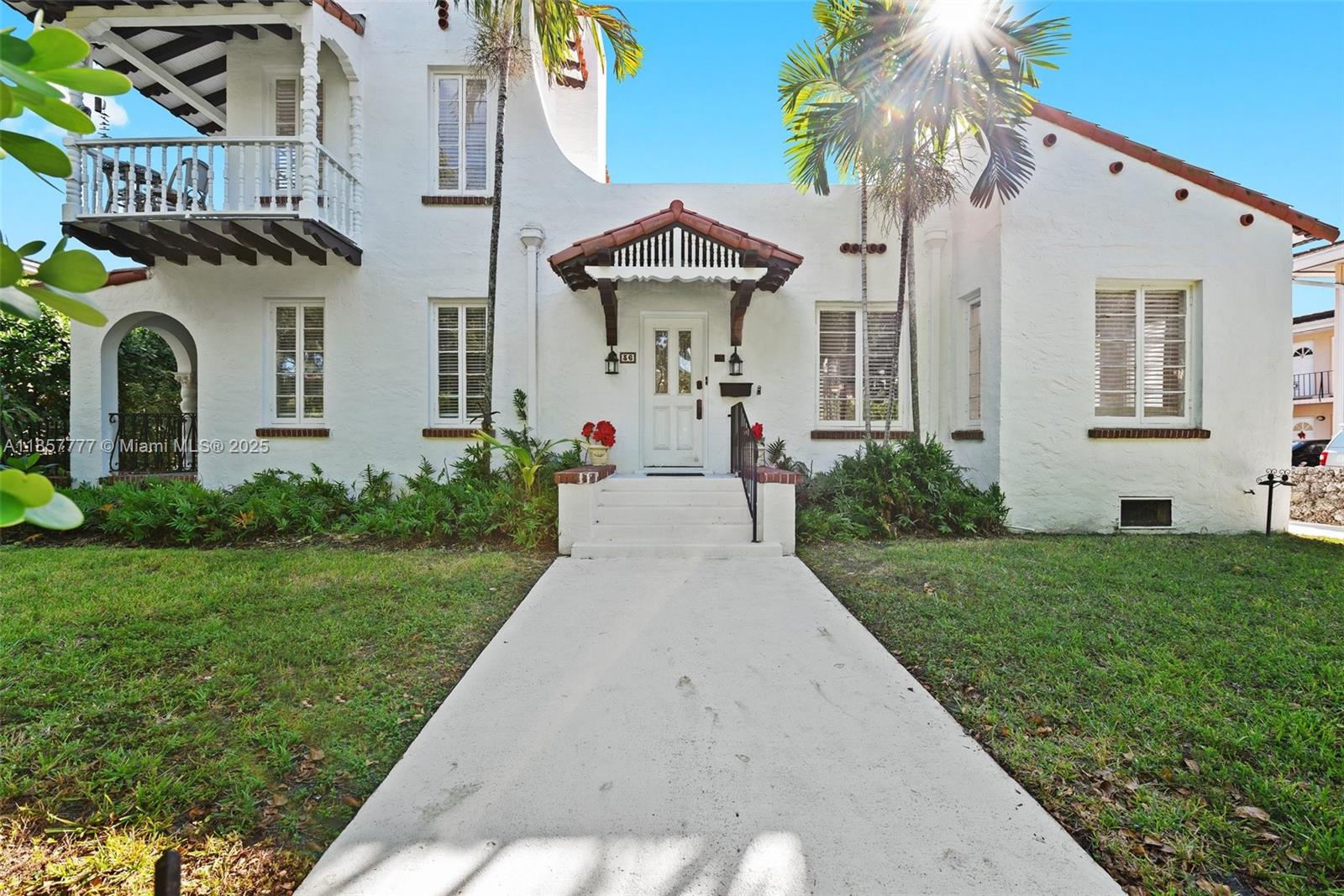 36 Phoenetia Ave Coral Gables, FL 33134