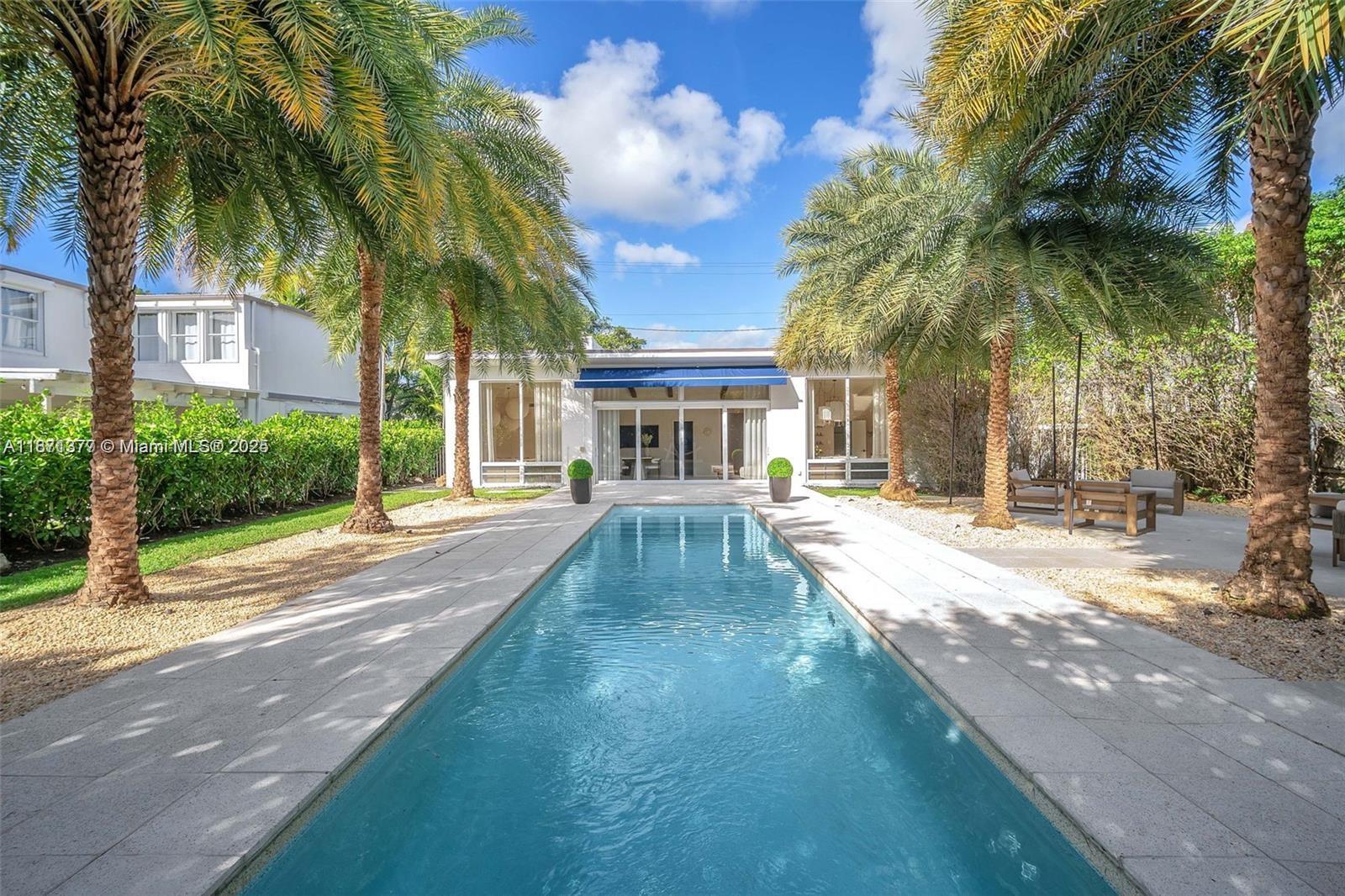 910 N Venetian Dr Miami Beach, FL 33139